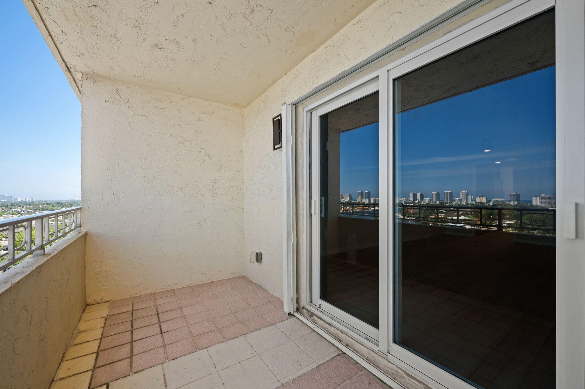 900 NE 18th Avenue 1407, Fort Lauderdale, FL 33304 — photo 52 of 53