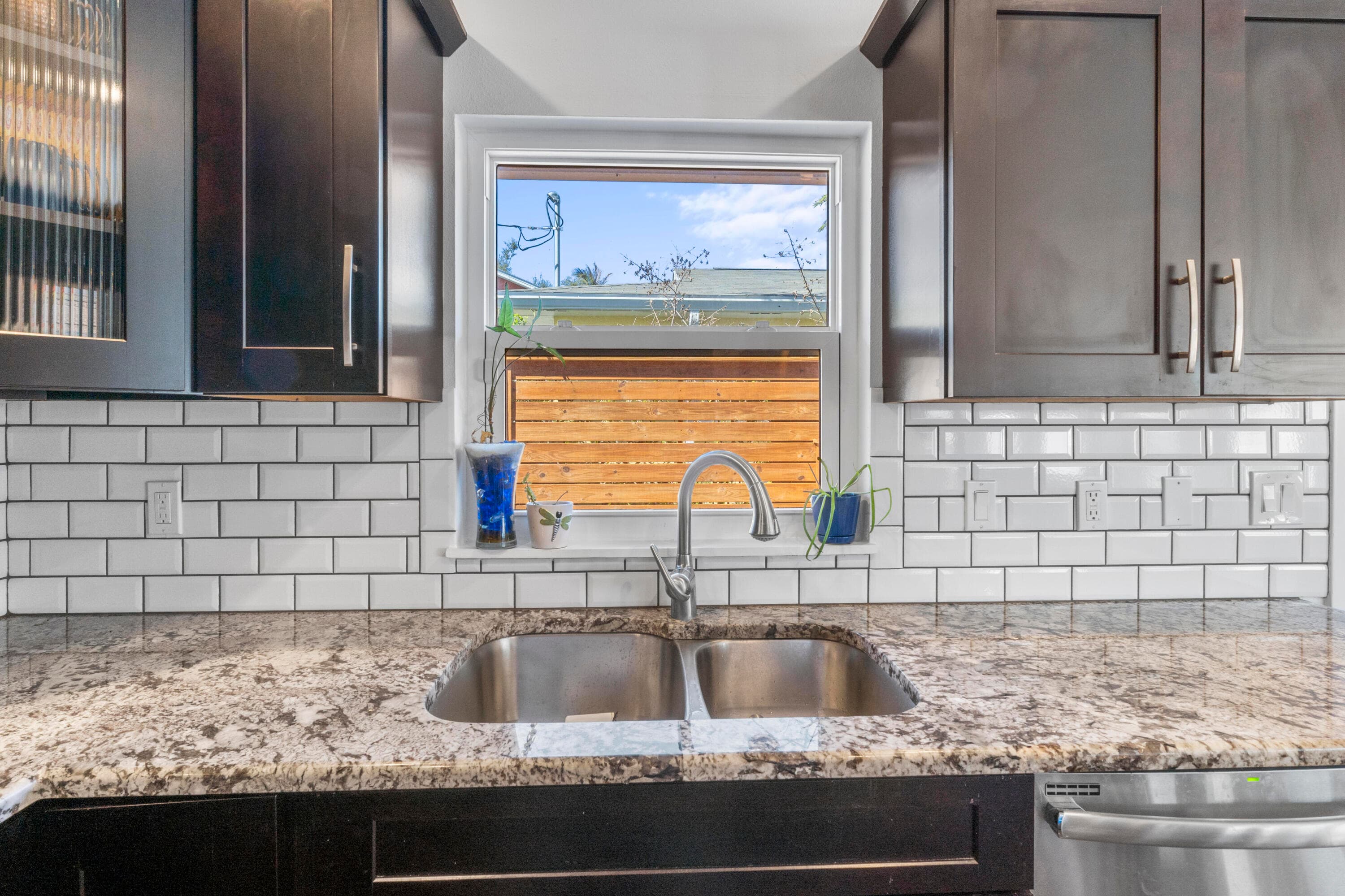 616 Dahlia Lane, Vero Beach, FL 32963 — photo 10 of 36