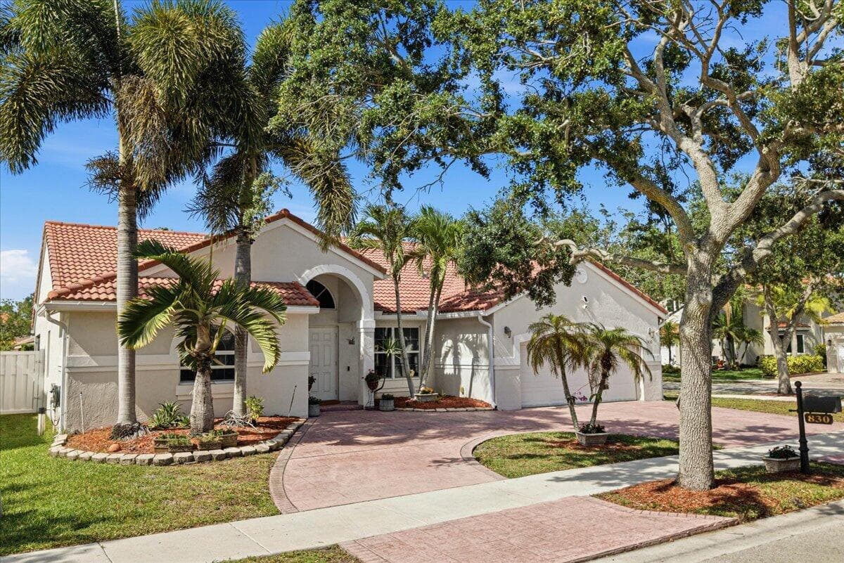 830 Heritage Drive, Weston, FL 33326 — photo 4 of 49