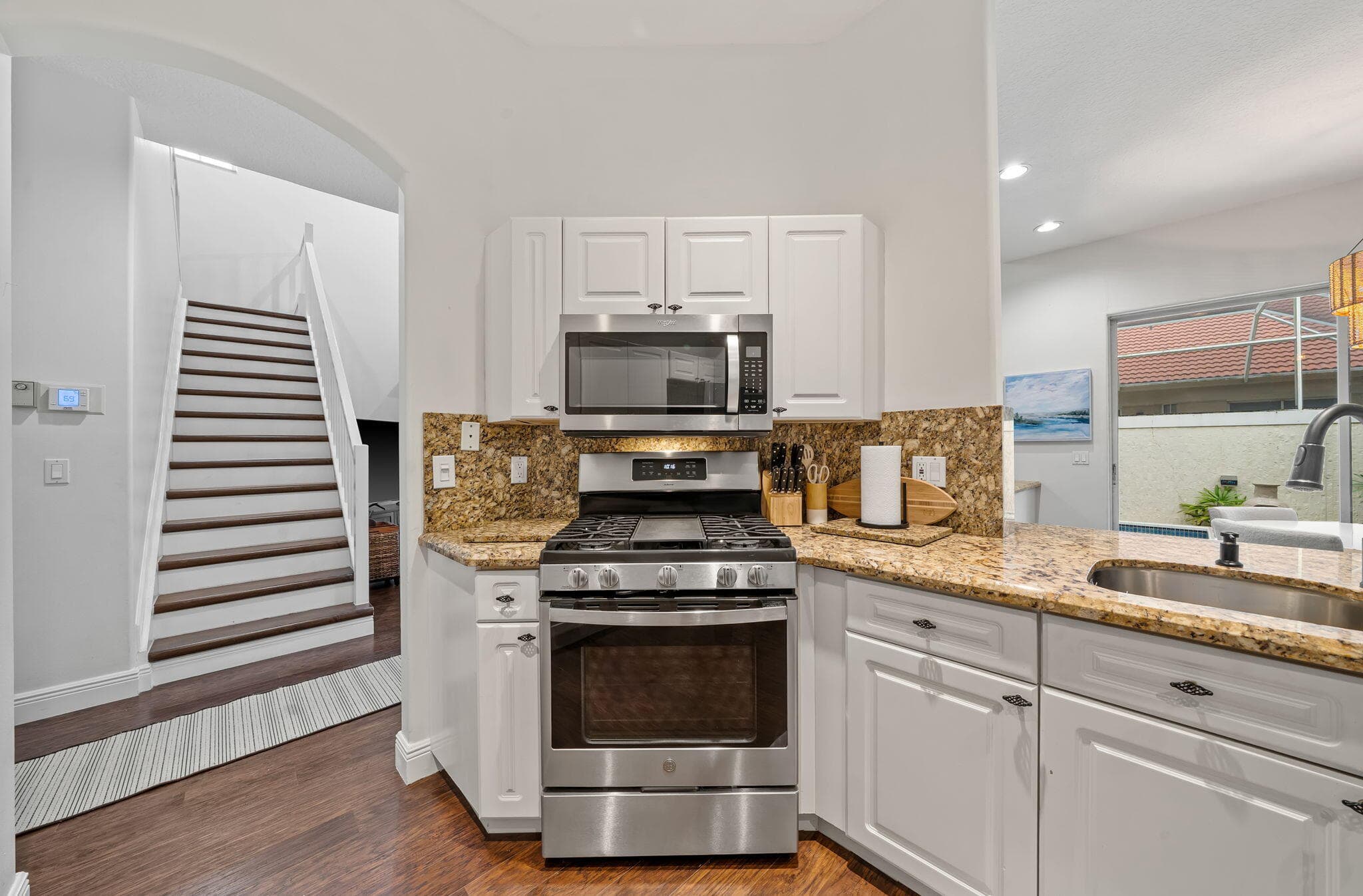 33 Monterey Pointe Drive, Palm Beach Gardens, FL 33418 — photo 15 of 35