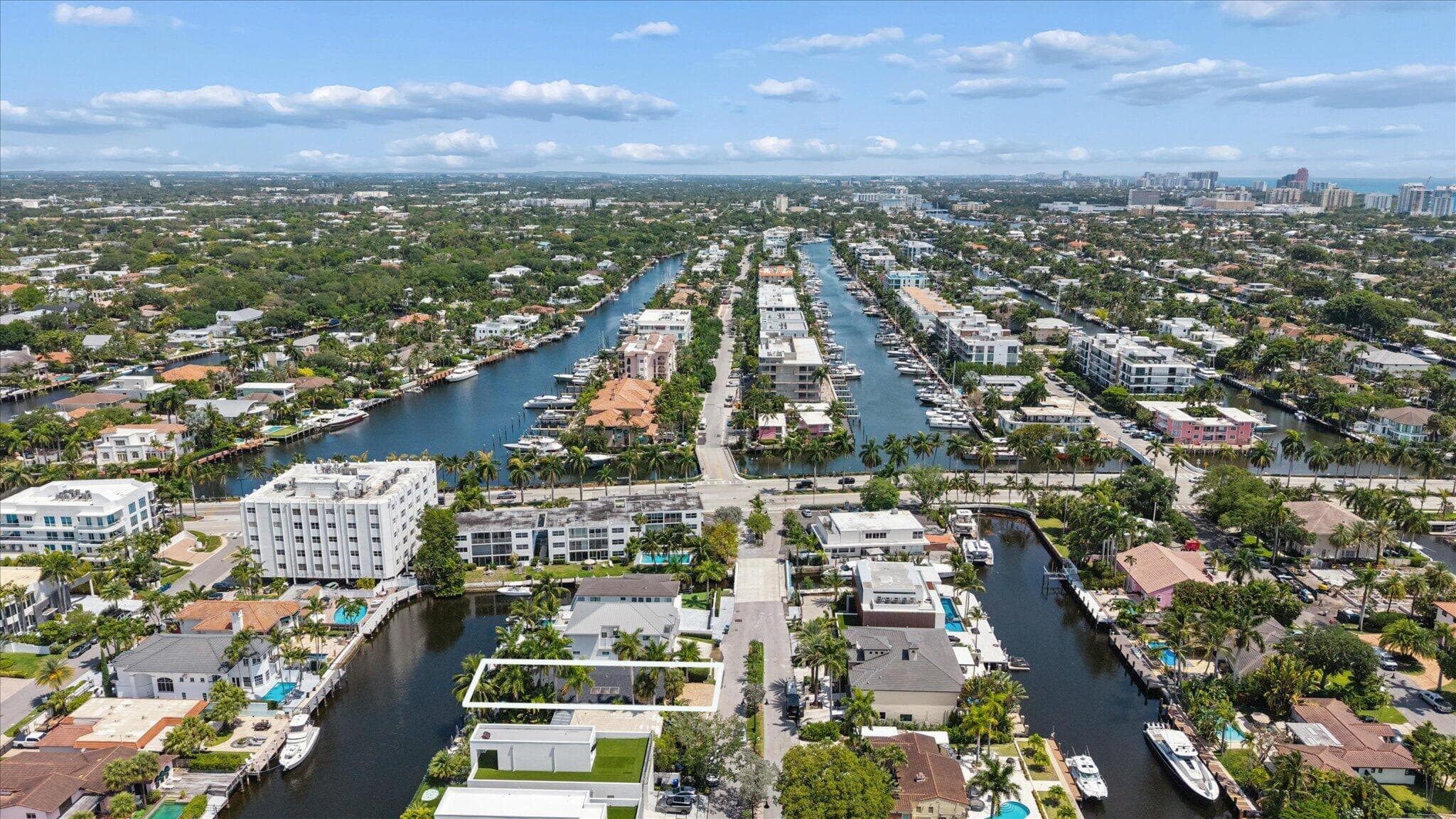 325 Coconut Isle Drive, Fort Lauderdale, FL 33301 — photo 38 of 40