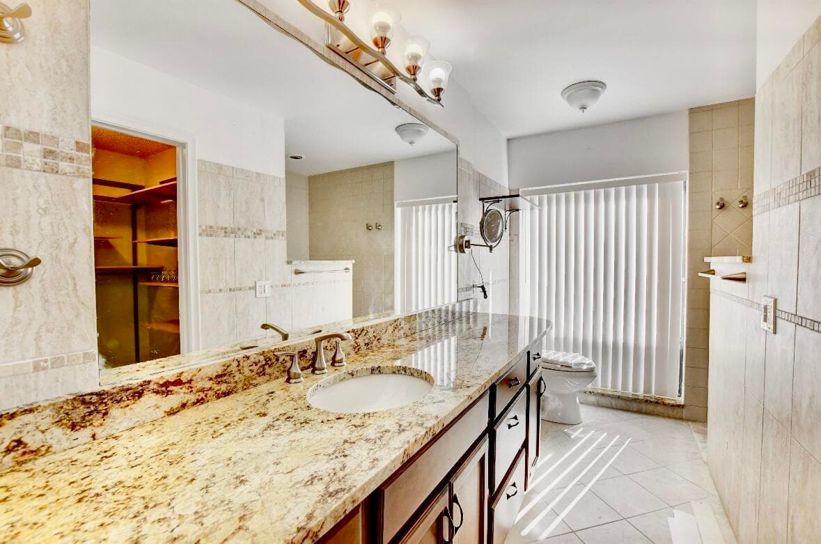 17768 Maplewood Drive, Boca Raton, FL 33487 — photo 31 of 50