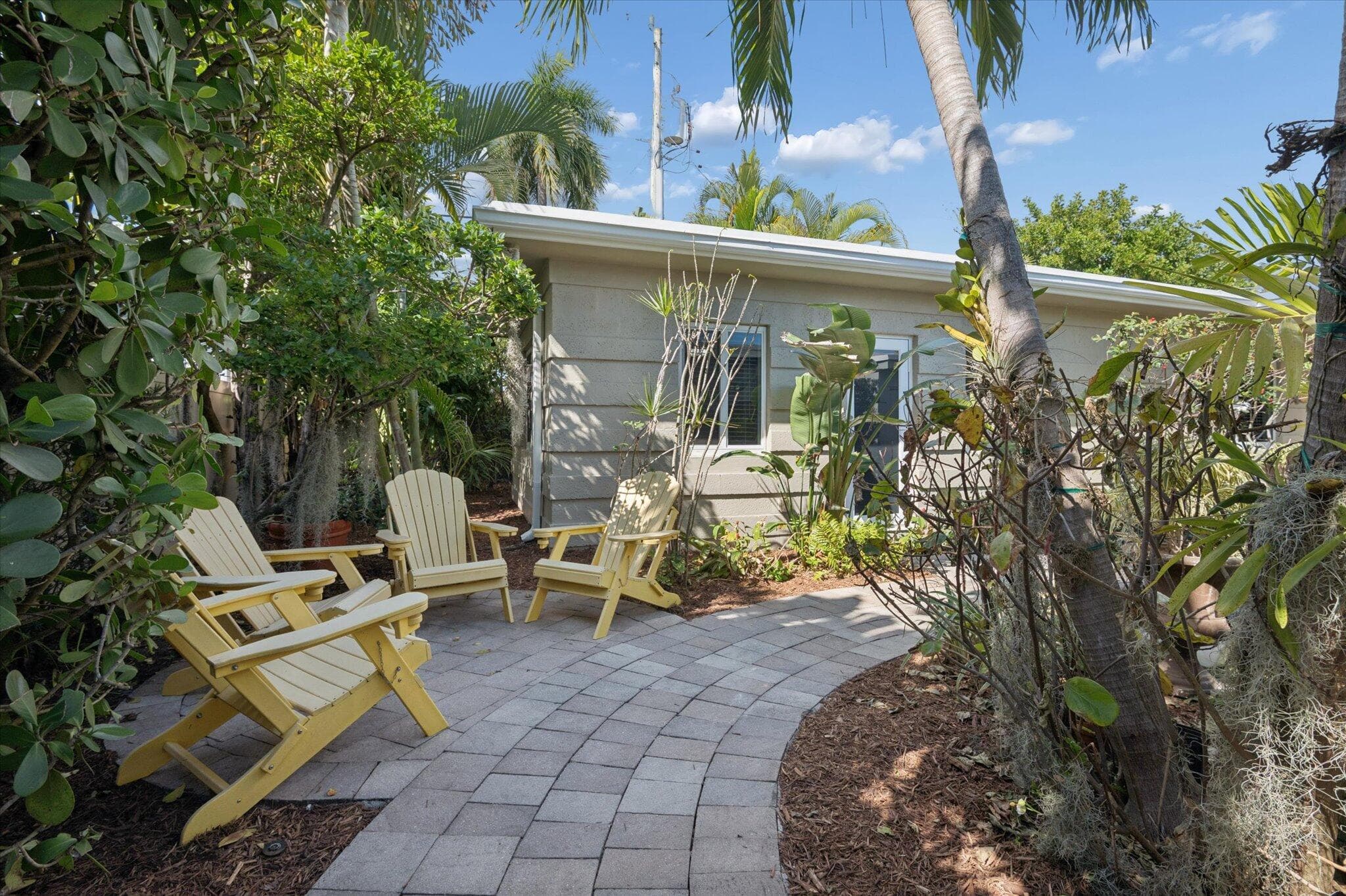 1123 NE 14th Avenue 2, Fort Lauderdale, FL 33304 — photo 6 of 12