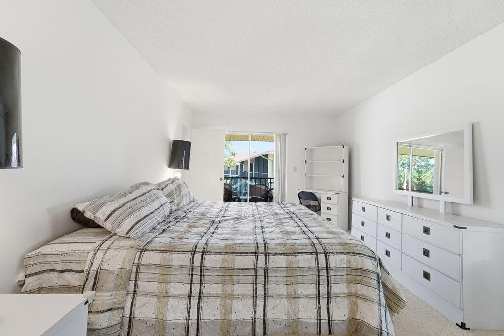 6519 Chasewood Drive E, Jupiter, FL 33458 — photo 15 of 27