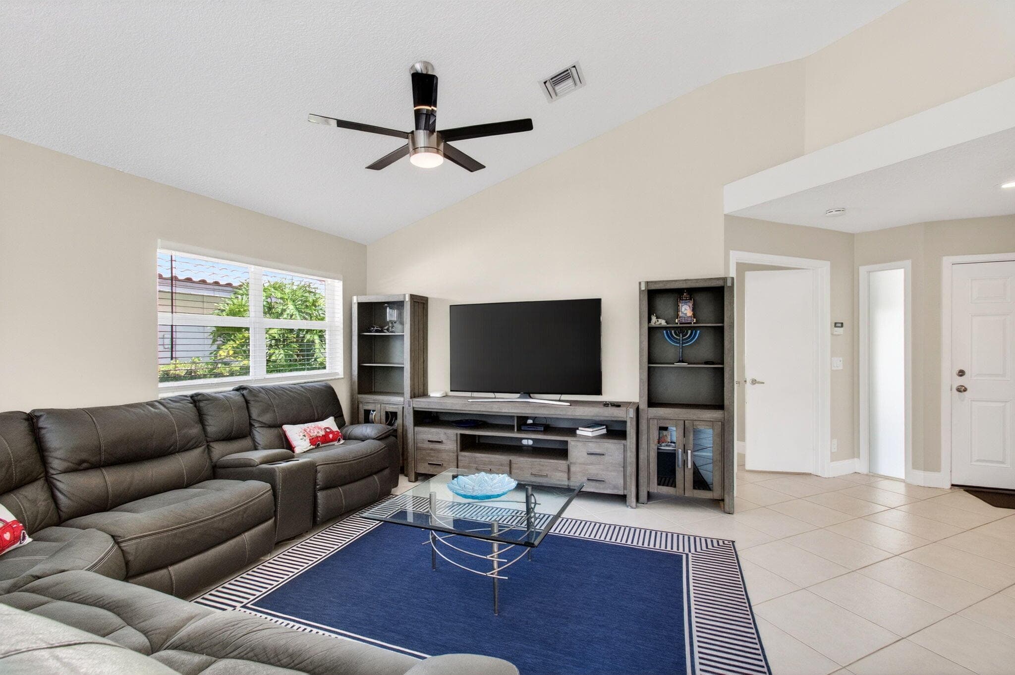 2034 NW 52nd Street, Boca Raton, FL 33496 — photo 5 of 45