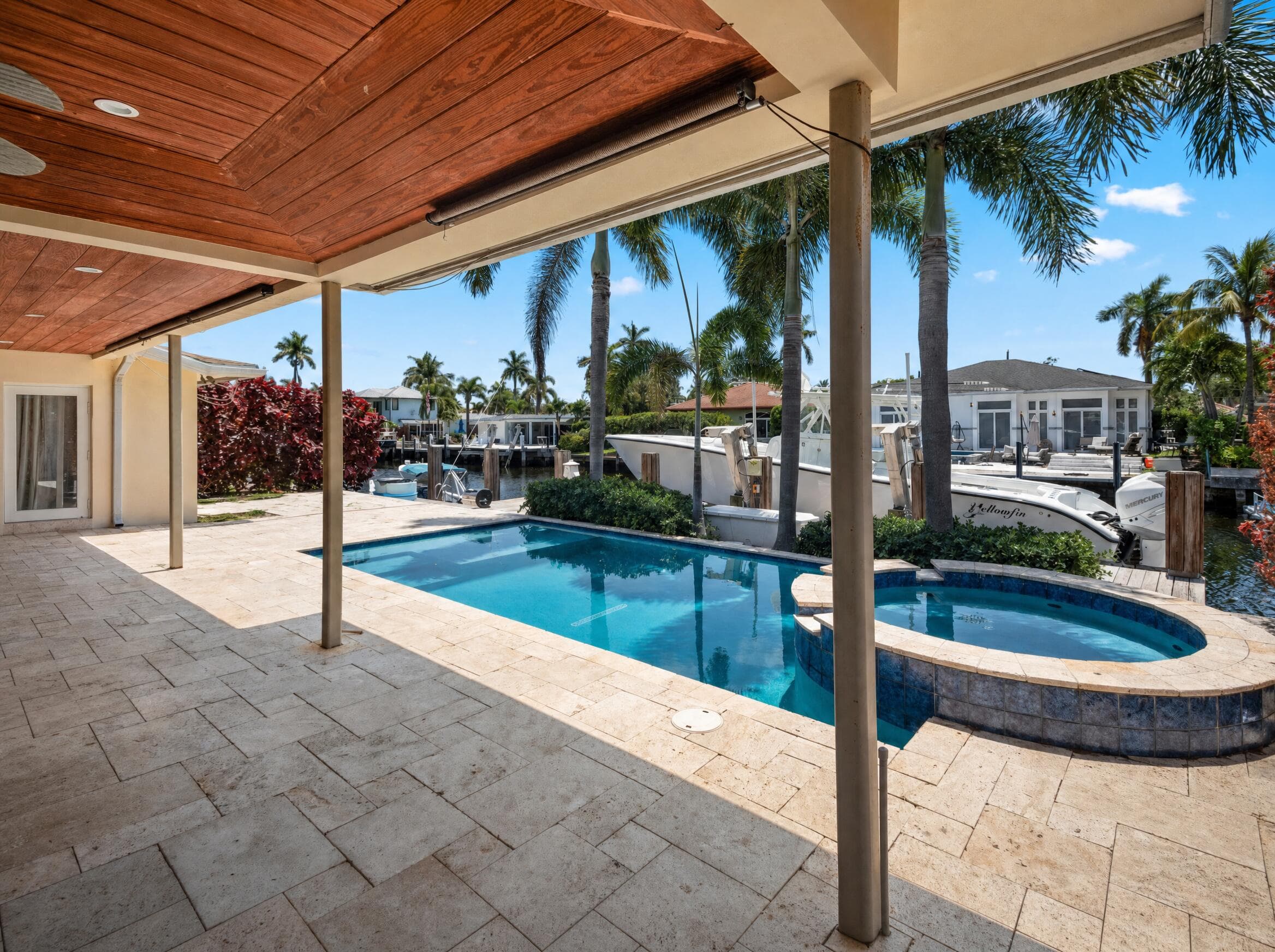 330 SE 10th Street, Pompano Beach, FL 33060 — photo 13 of 18