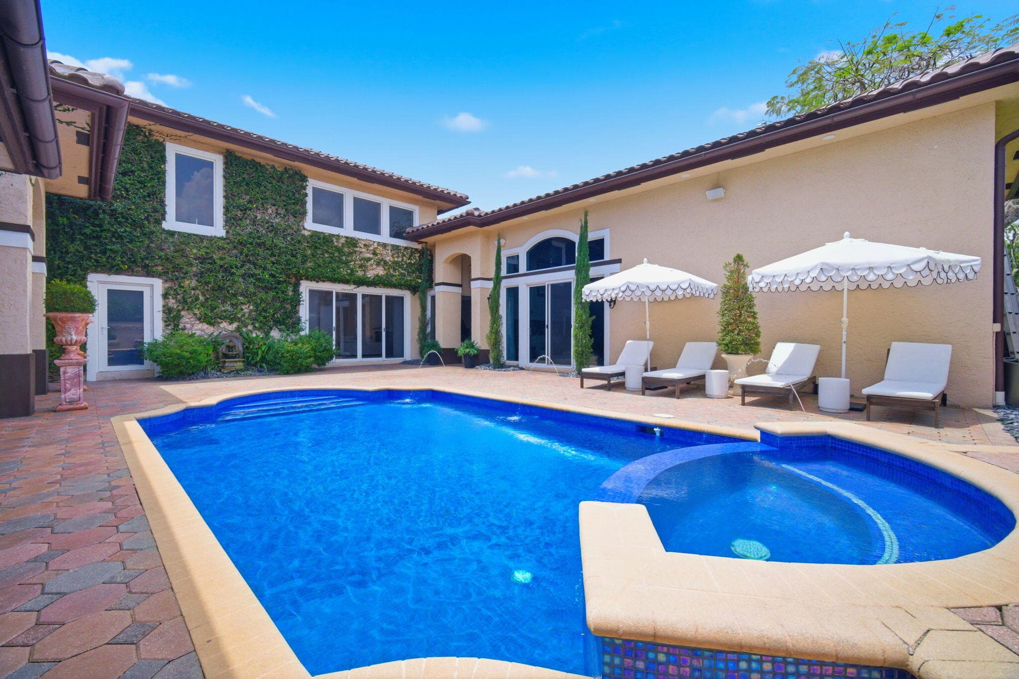 715 NW 101st Terrace, Plantation, FL 33324 — photo 11 of 50