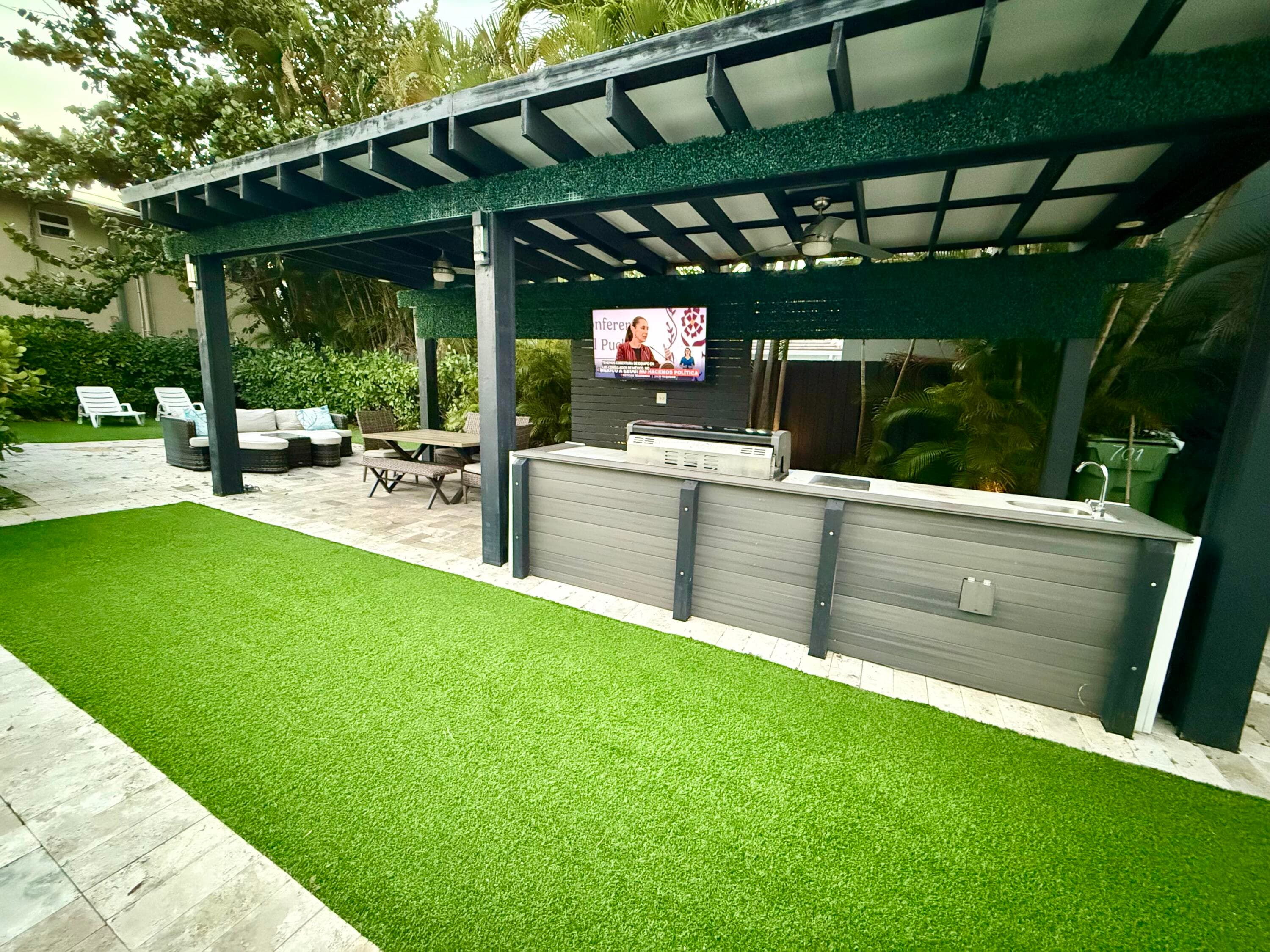 701 NE 17 Way, Fort Lauderdale, FL 33304 — photo 36 of 36