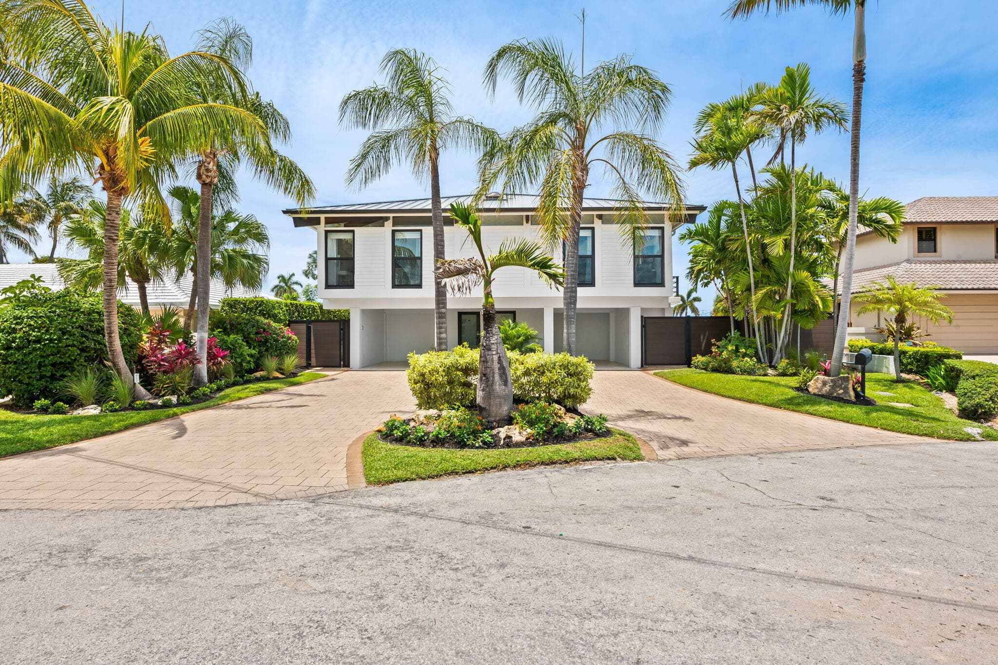 2965 NE 19th Street, Pompano Beach, FL 33062 — photo 5 of 41