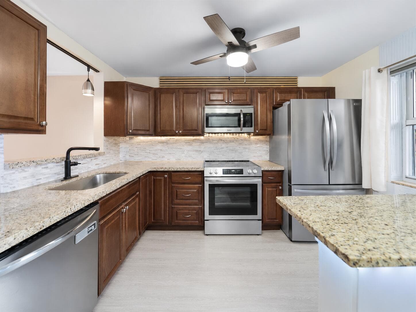 777 S Federal Highway D103, Pompano Beach, FL 33062 — photo 3 of 11