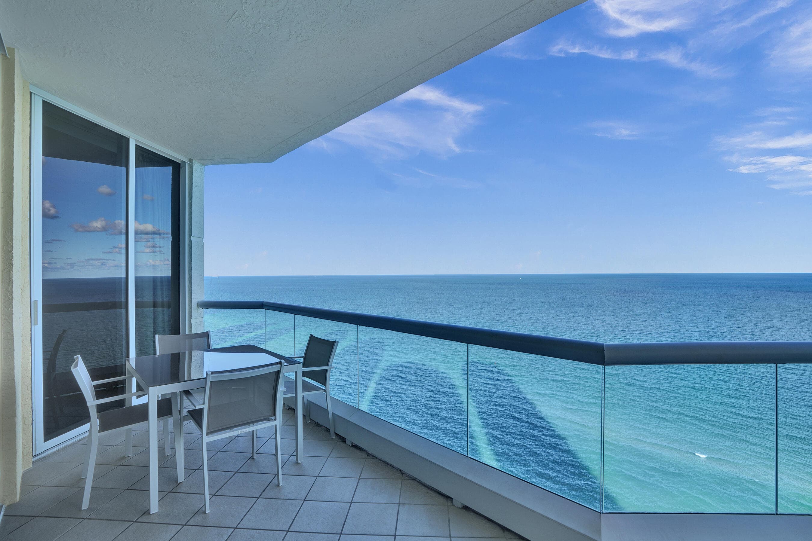 17875 Collins Avenue Apt 3103, Sunny Isles Beach, FL 33160 — photo 39 of 58