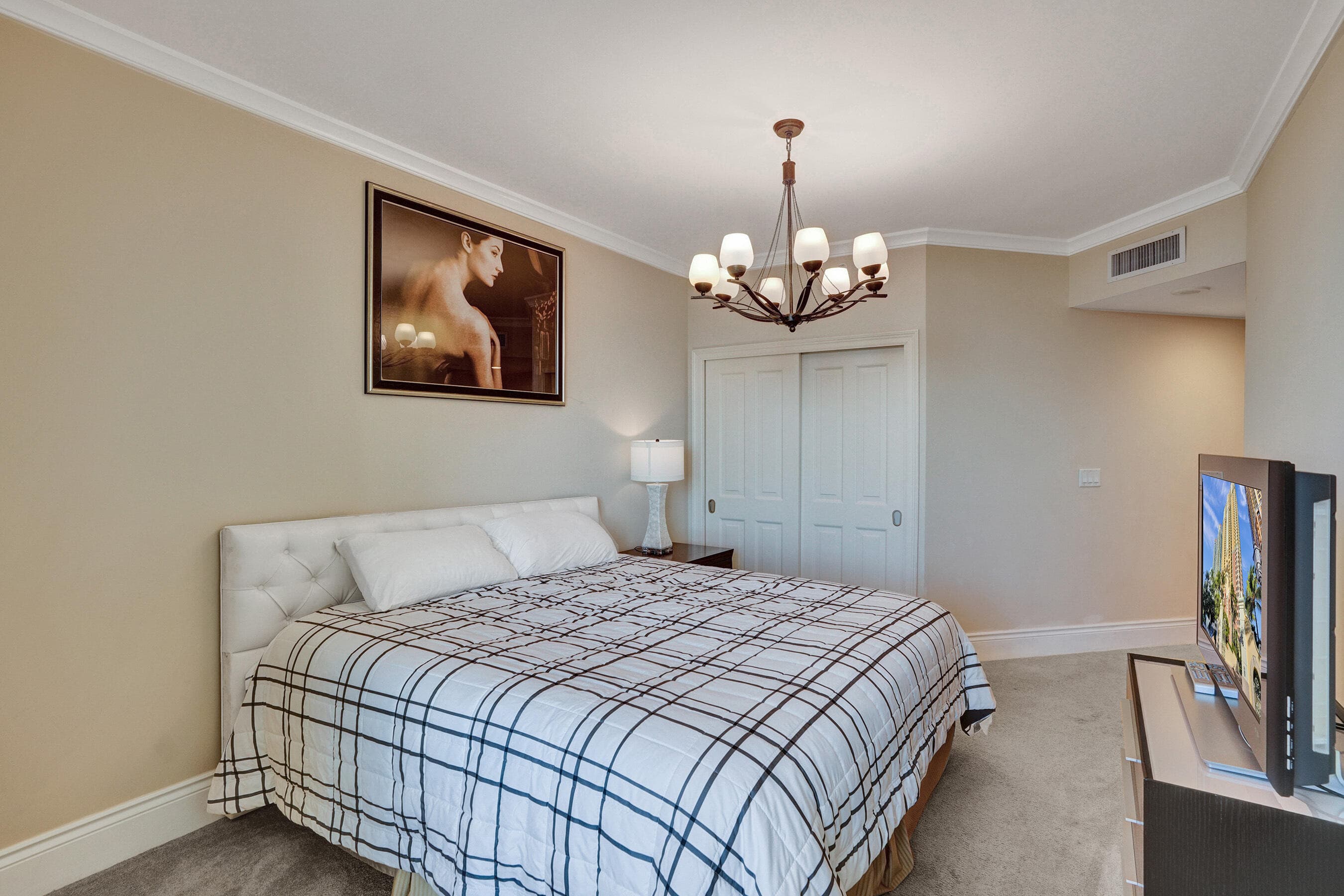 17875 Collins Avenue Apt 3103, Sunny Isles Beach, FL 33160 — photo 41 of 58