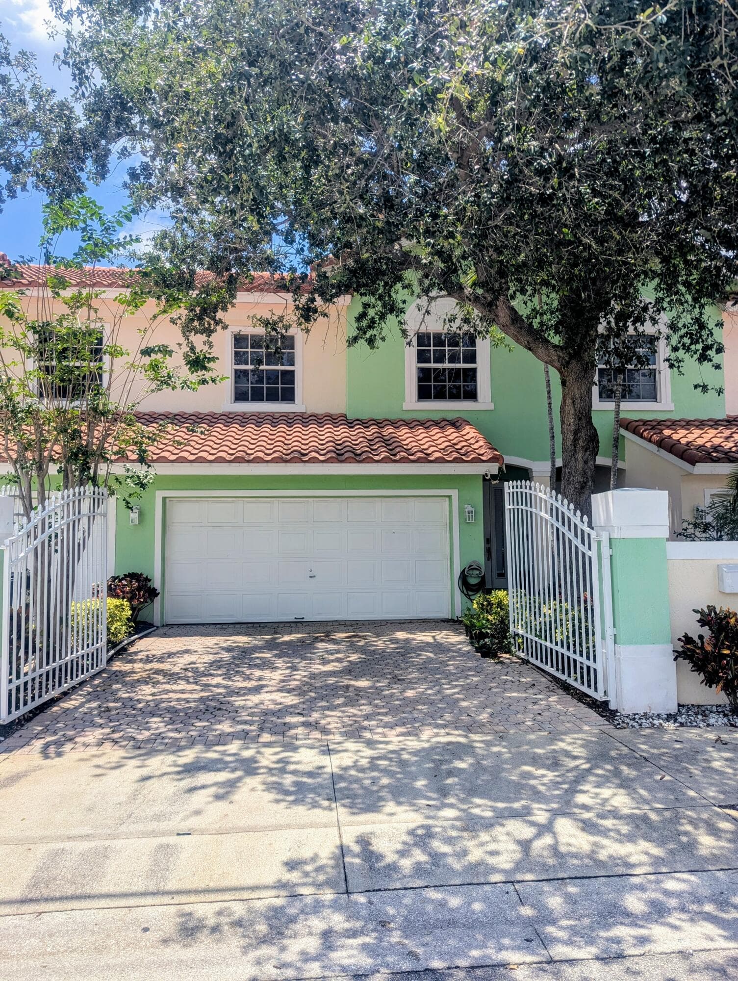 1301 S Federal Highway 4, Lake Worth Beach, FL 33460 — photo 1 of 19