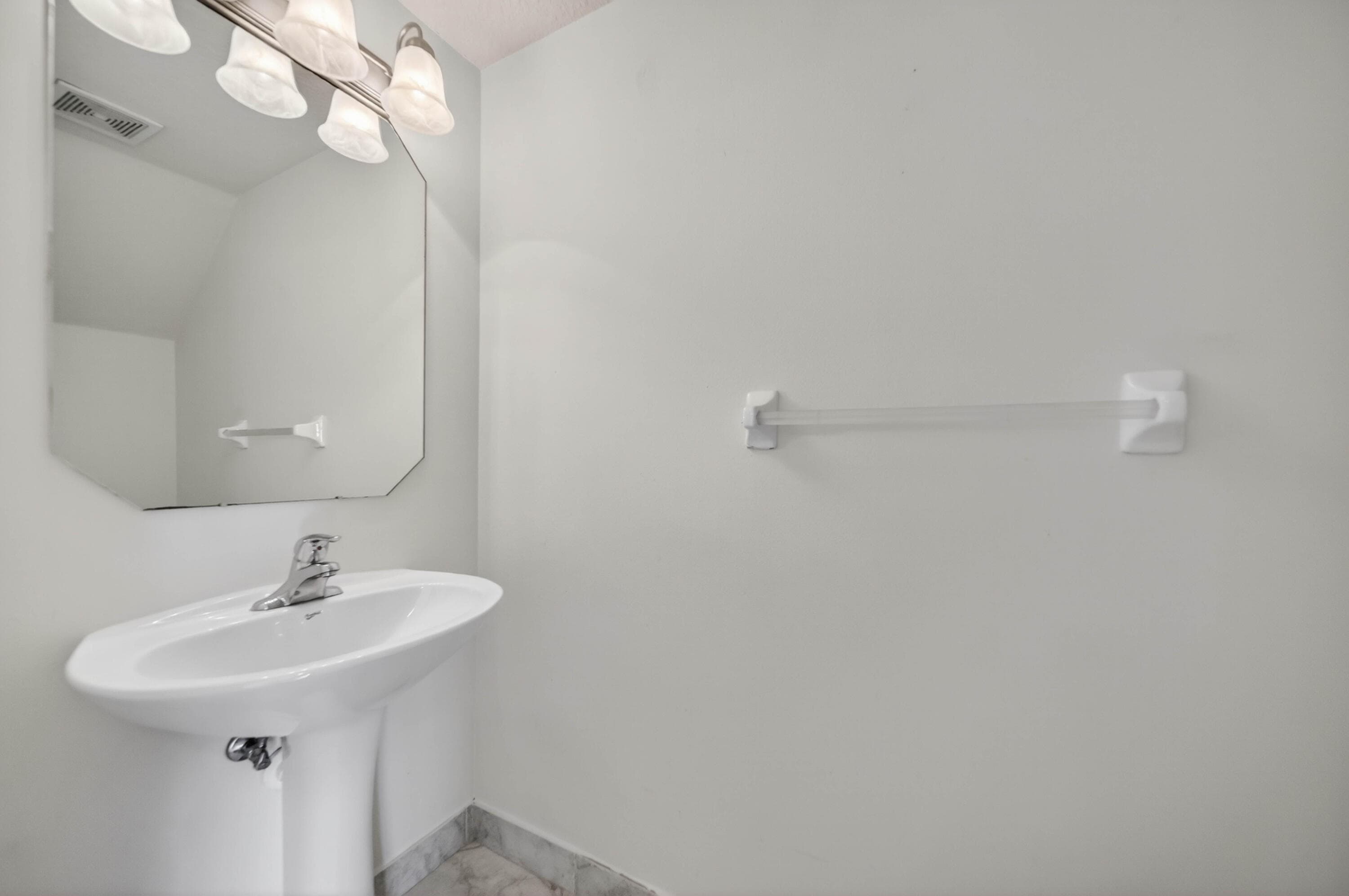5313 SE Jennings Lane, Stuart, FL 34997 — photo 10 of 37