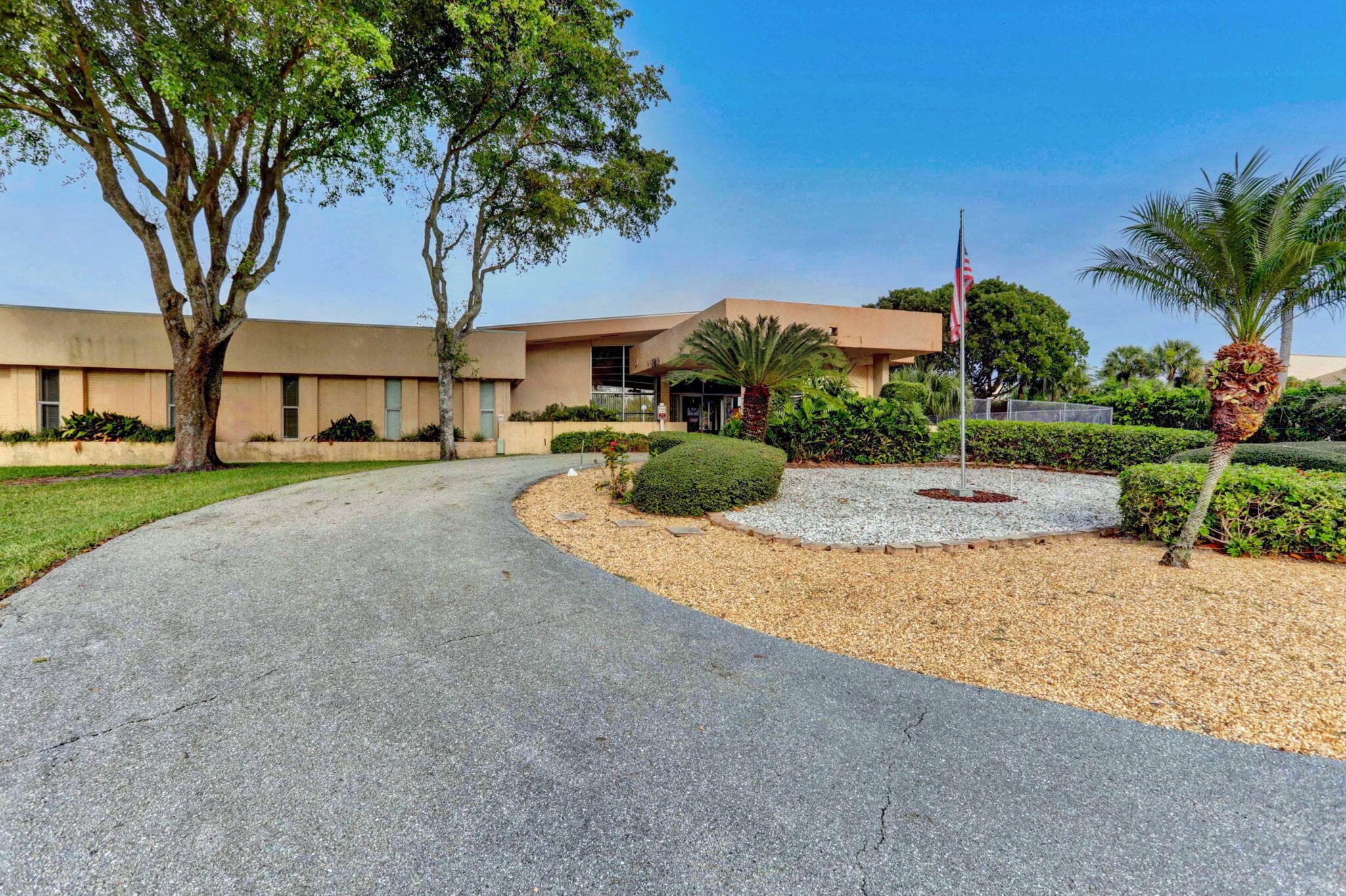 500 Executive Center Drive 3f, West Palm Beach, FL 33401 — photo 23 of 31