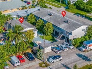 720 NE 7th Street 2a, Hallandale Beach, FL 33009 — photo 14 of 24