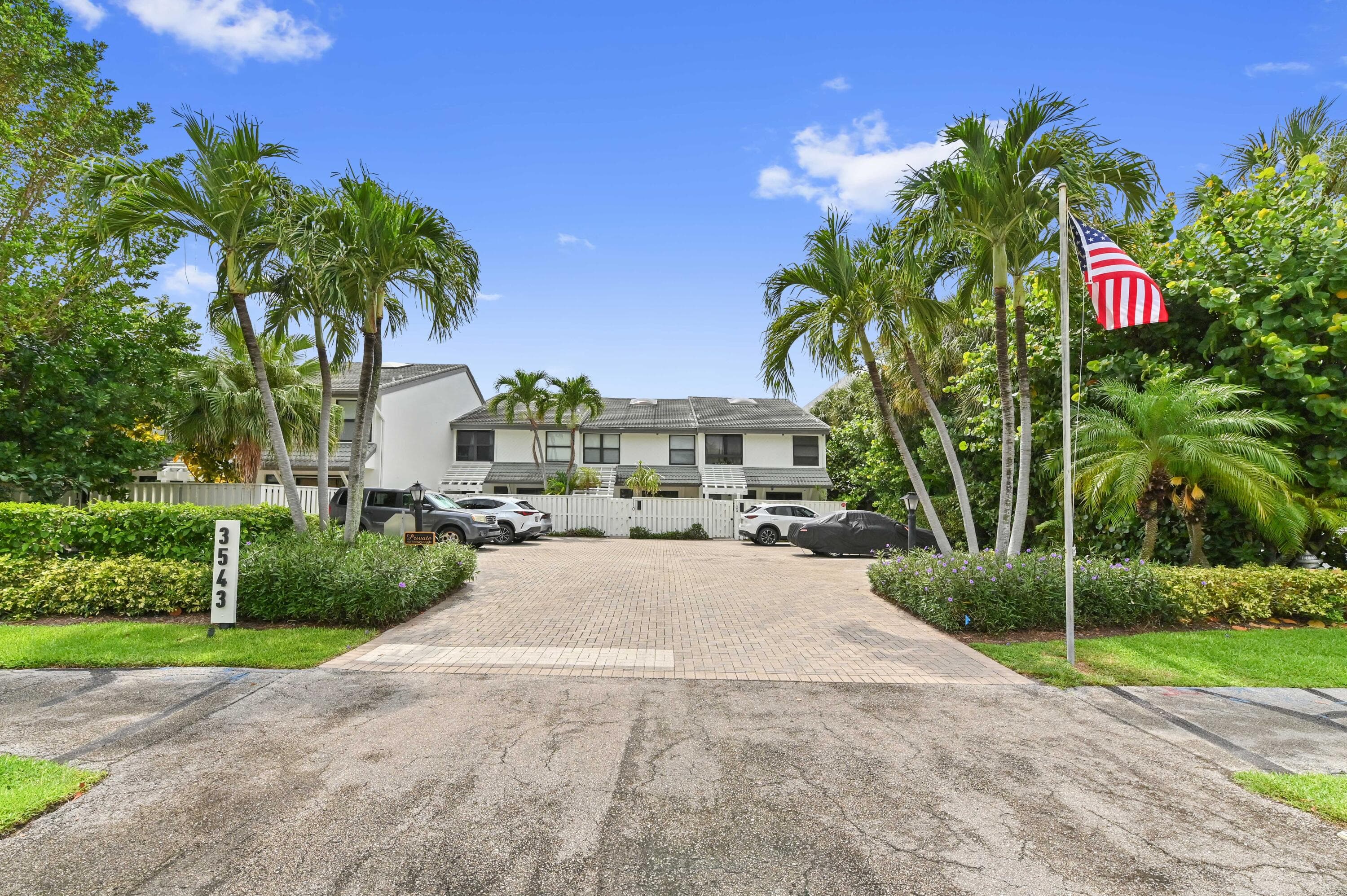 3543 S Ocean Boulevard 111, South Palm Beach, FL 33480 — photo 4 of 34
