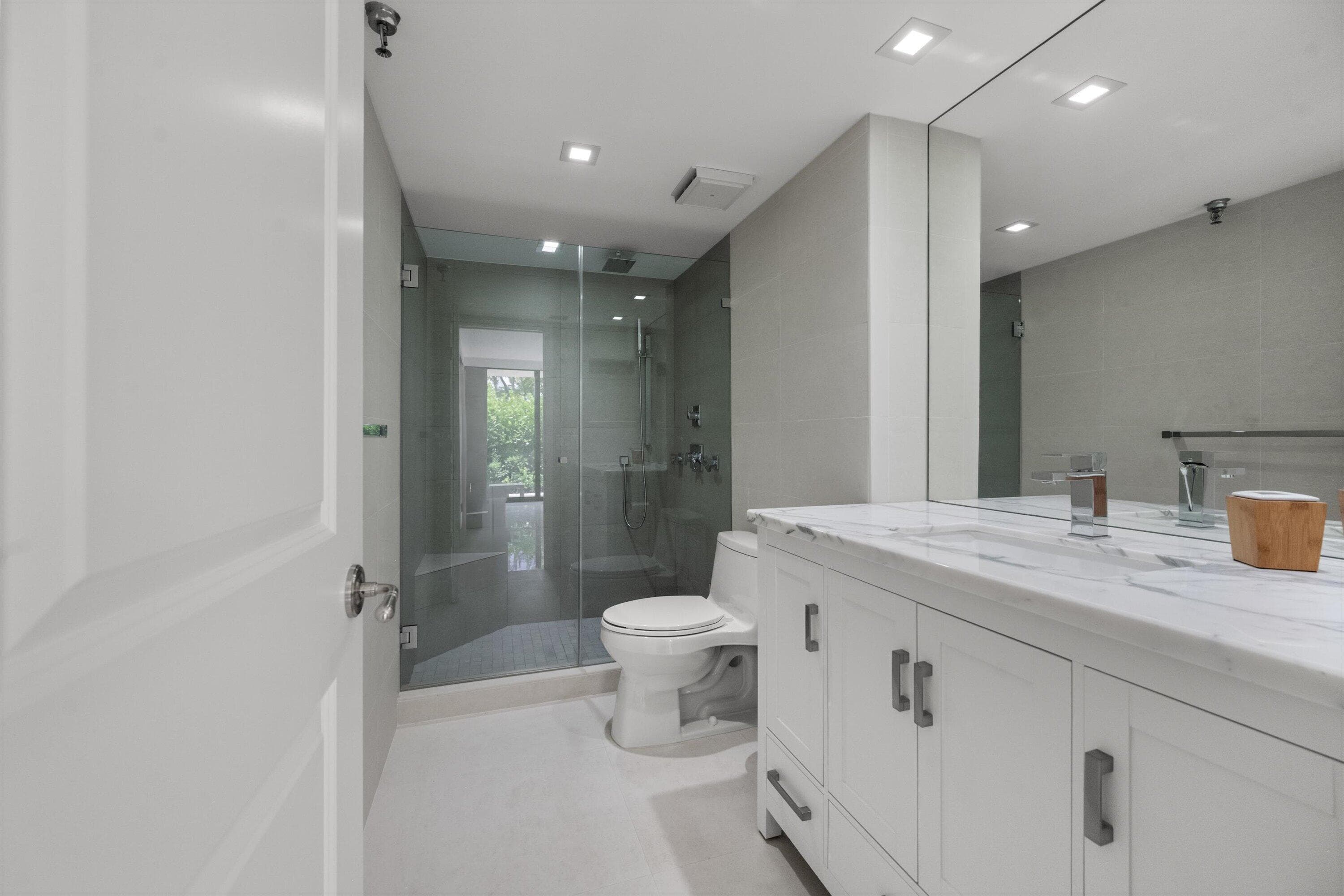 2580 S Ocean Boulevard 1a1, Palm Beach, FL 33480 — photo 24 of 39