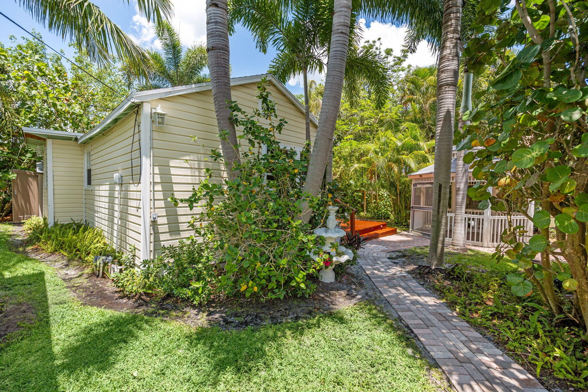 255 NE 12th Street, Delray Beach, FL 33444 — photo 60 of 65