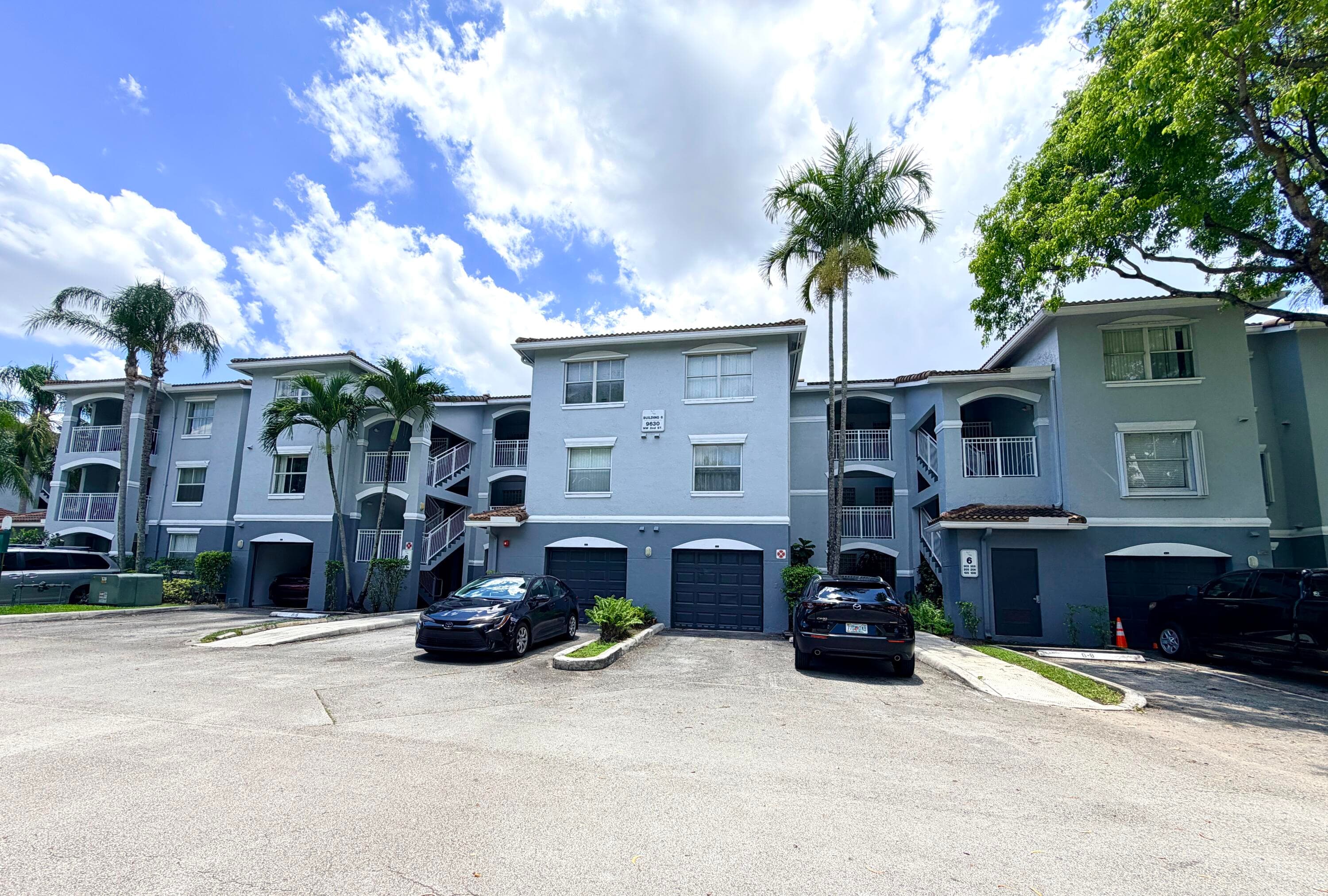 9630 NW 2nd Street 6-308, Pembroke Pines, FL 33024 — photo 1 of 26