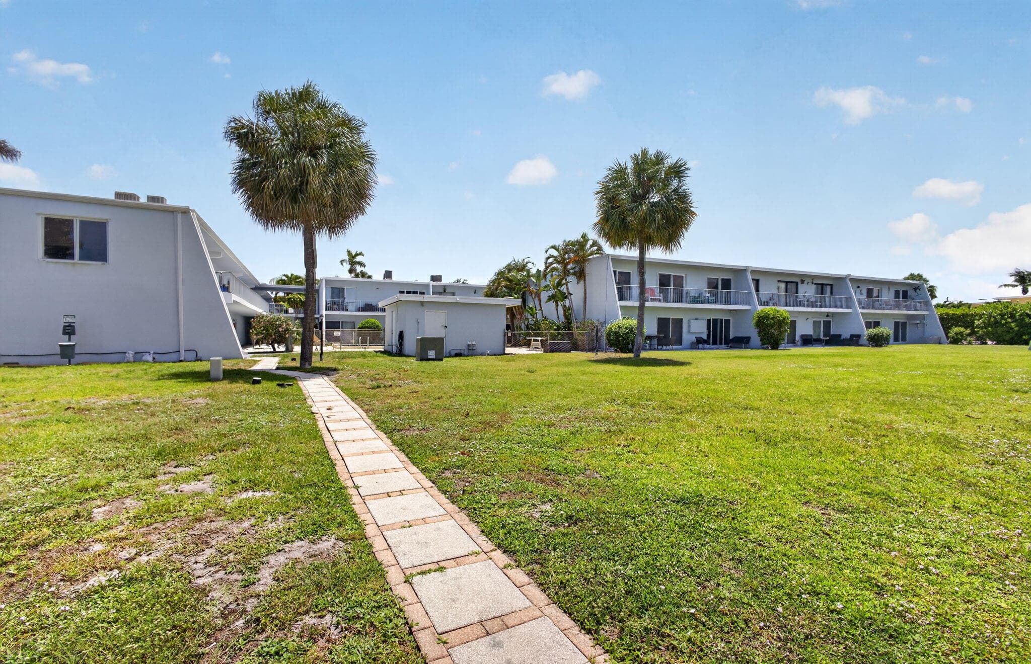 725 Hummingbird Way 109, North Palm Beach, FL 33408 — photo 38 of 42
