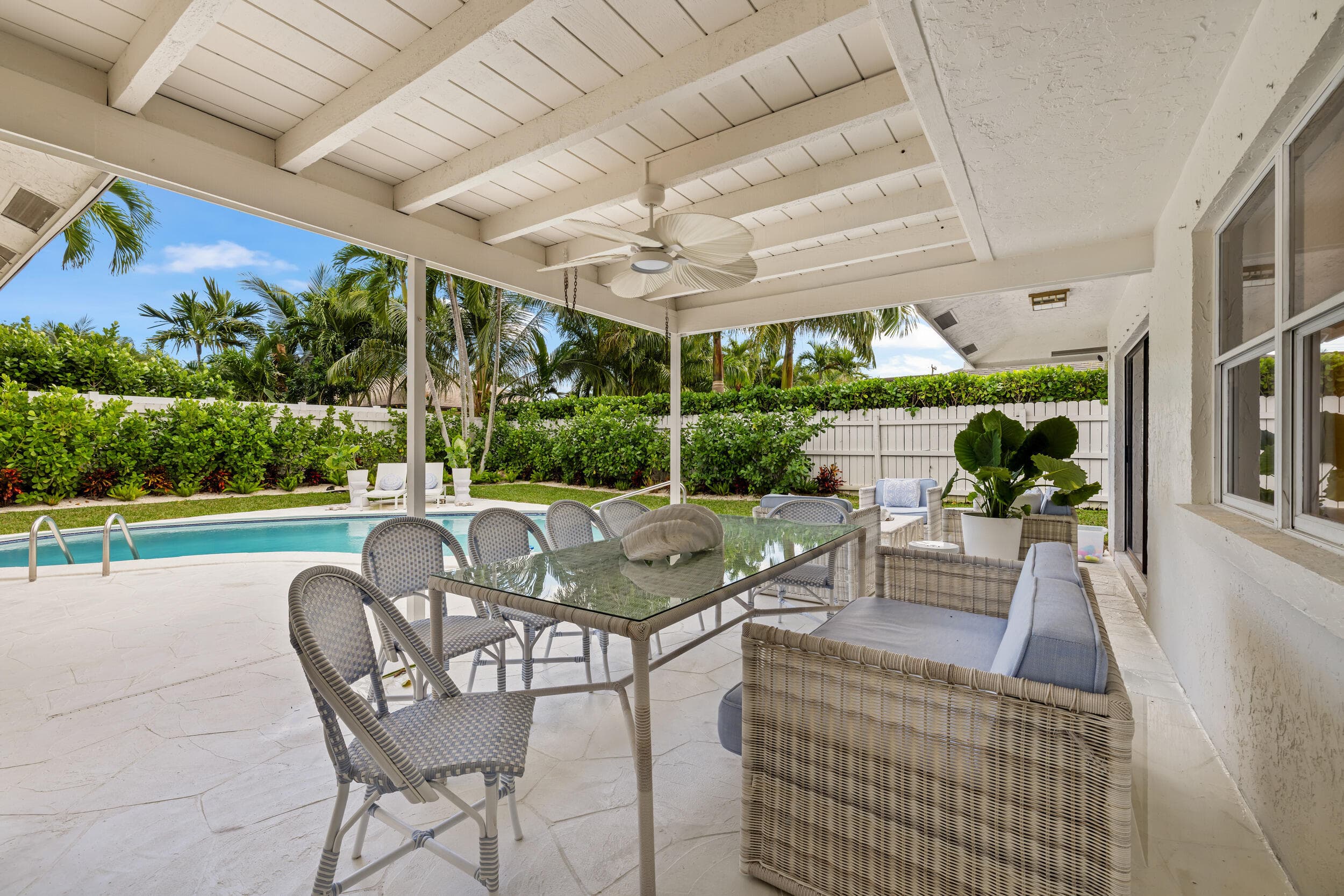 2512 SW 5th Street, Boynton Beach, FL 33435 — photo 23 of 37