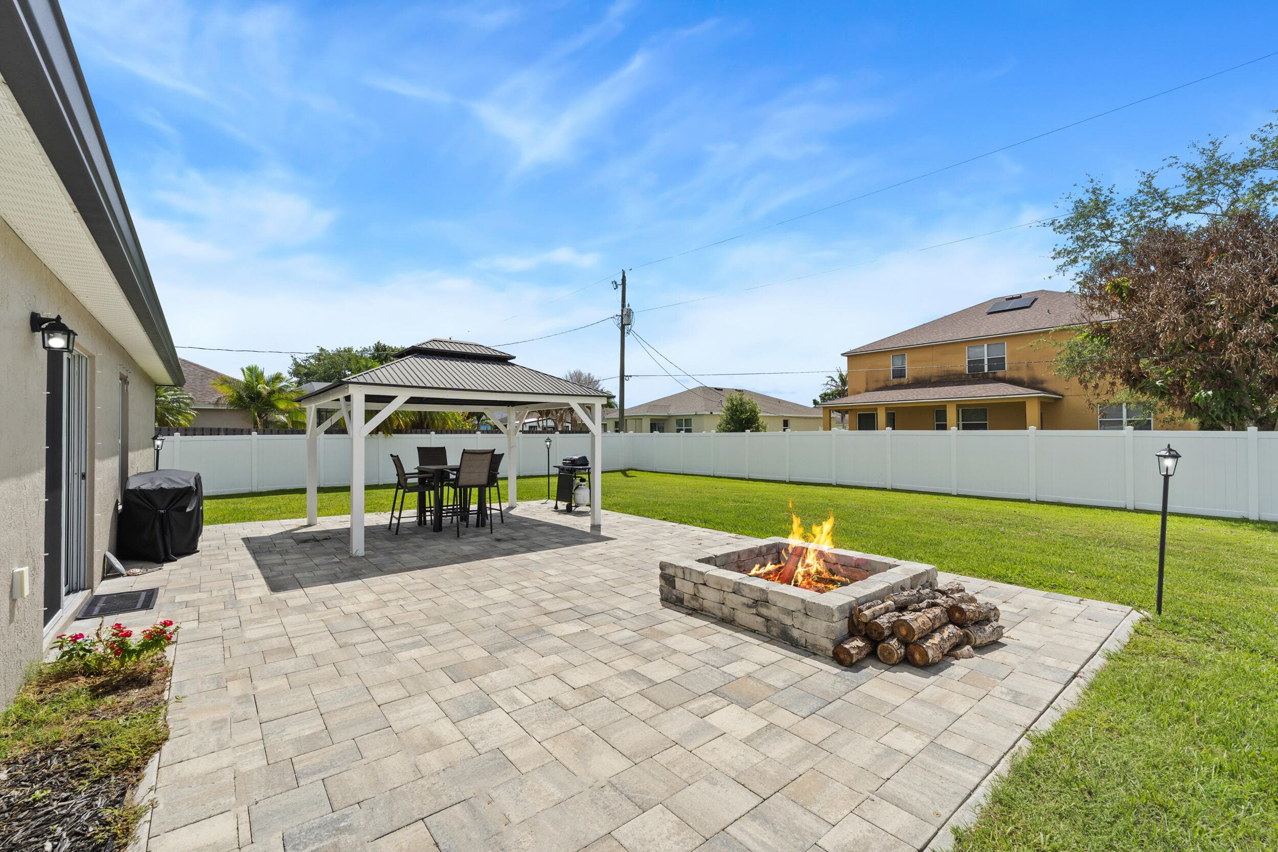 380 SW Donna Terrace, Port St. Lucie, FL 34984 — photo 3 of 62
