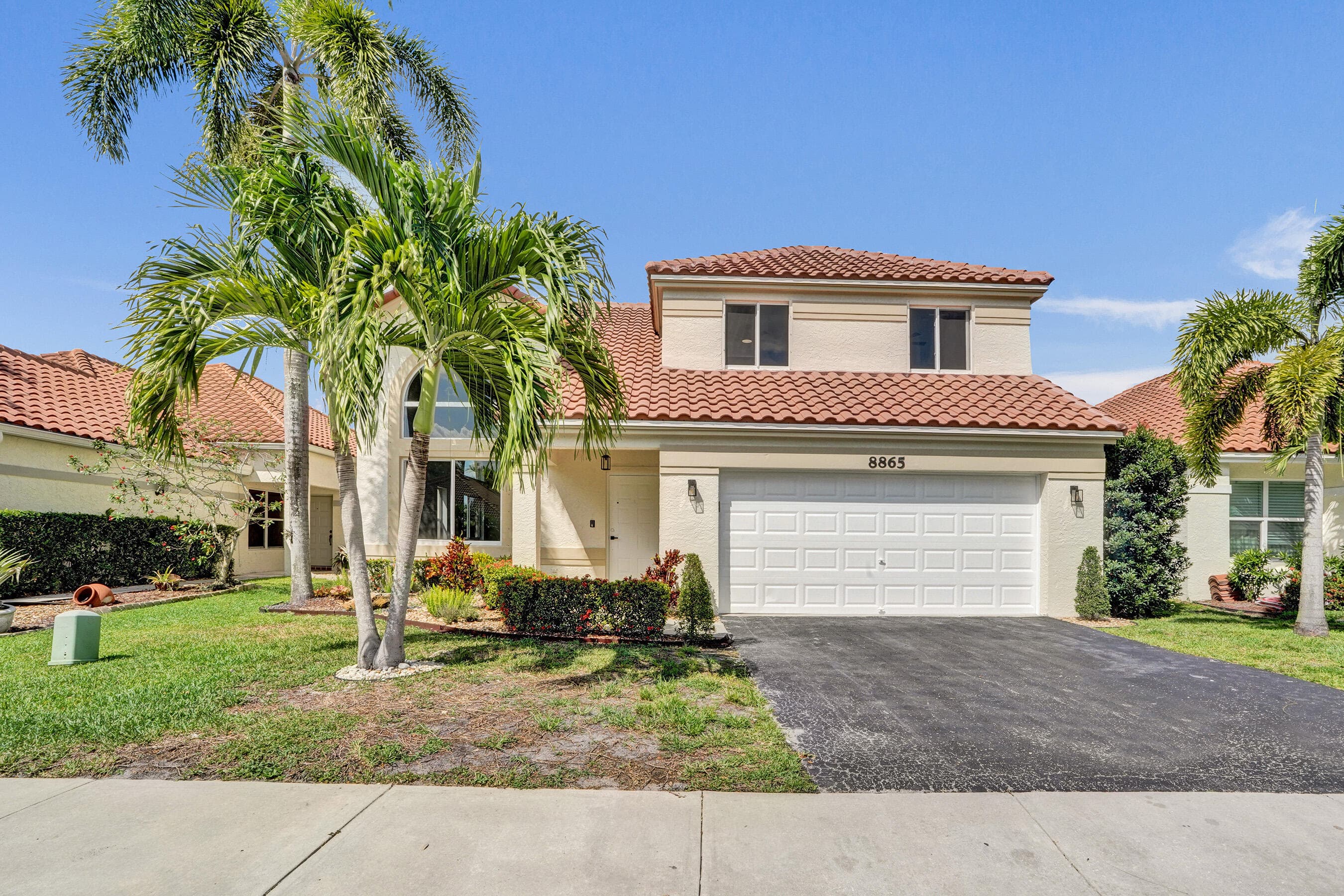 8865 Lake Park Circle S, Davie, FL 33328 — photo 2 of 83
