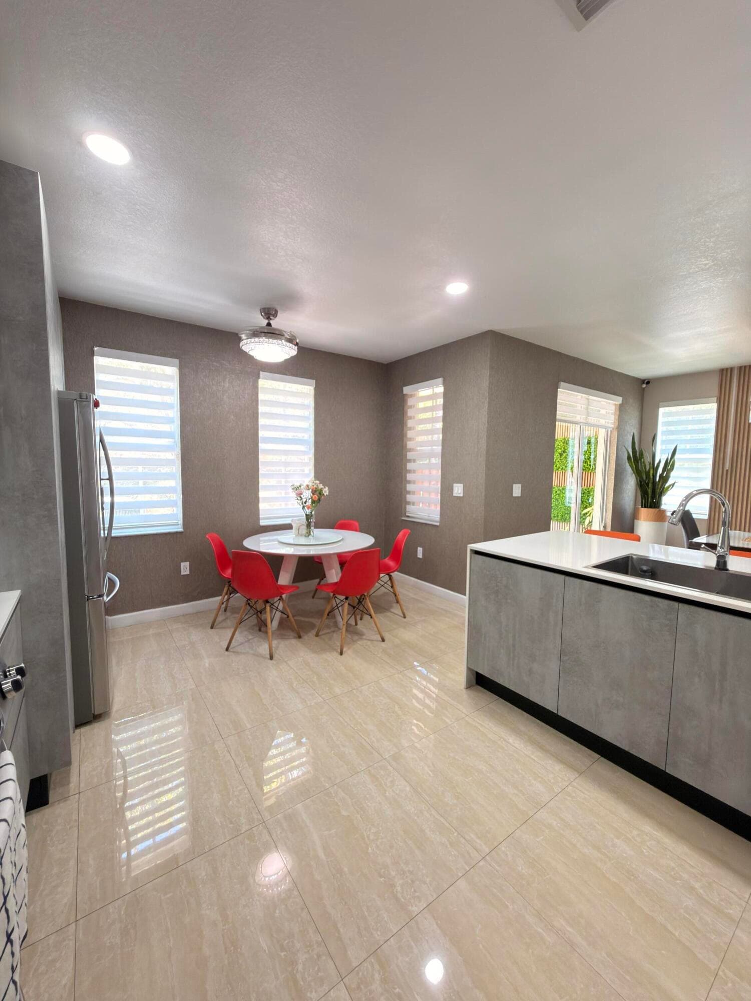 7407 NW 108th Path, Doral, FL 33178 — photo 13 of 42