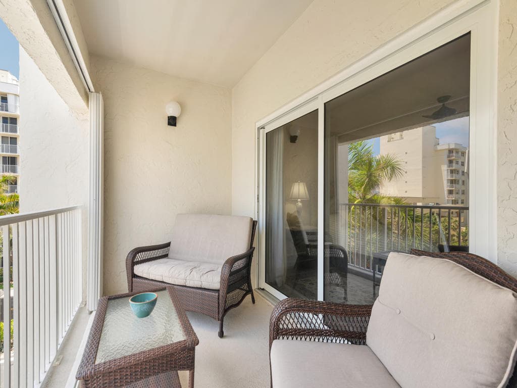3520 S Ocean Boulevard H404, South Palm Beach, FL 33480 — photo 18 of 33