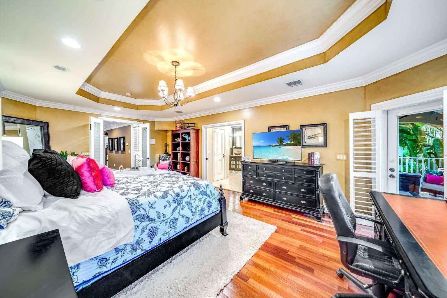 512 NE 12th Avenue, Fort Lauderdale, FL 33301 — photo 27 of 40