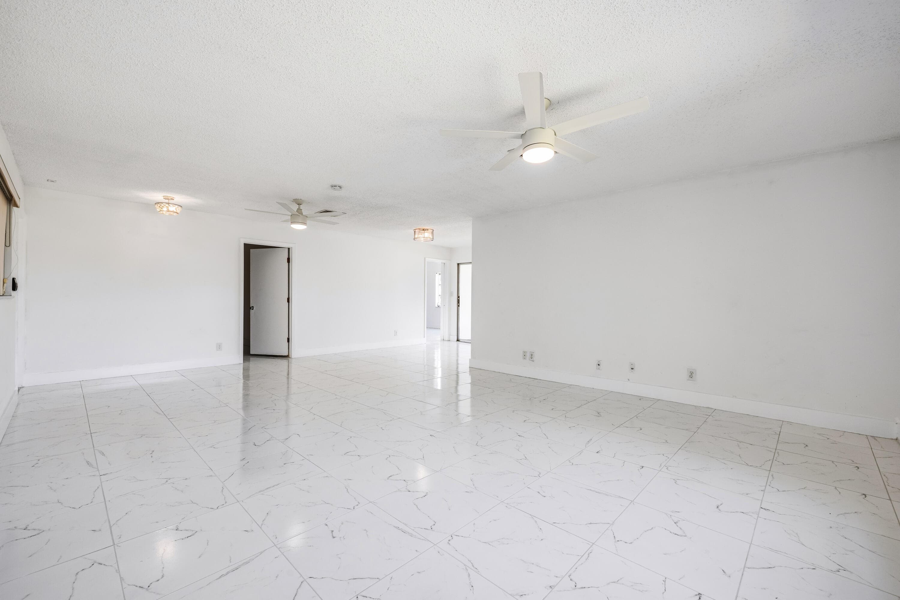 941 Crystal Lake Drive 207, Deerfield Beach, FL 33064 — photo 7 of 22