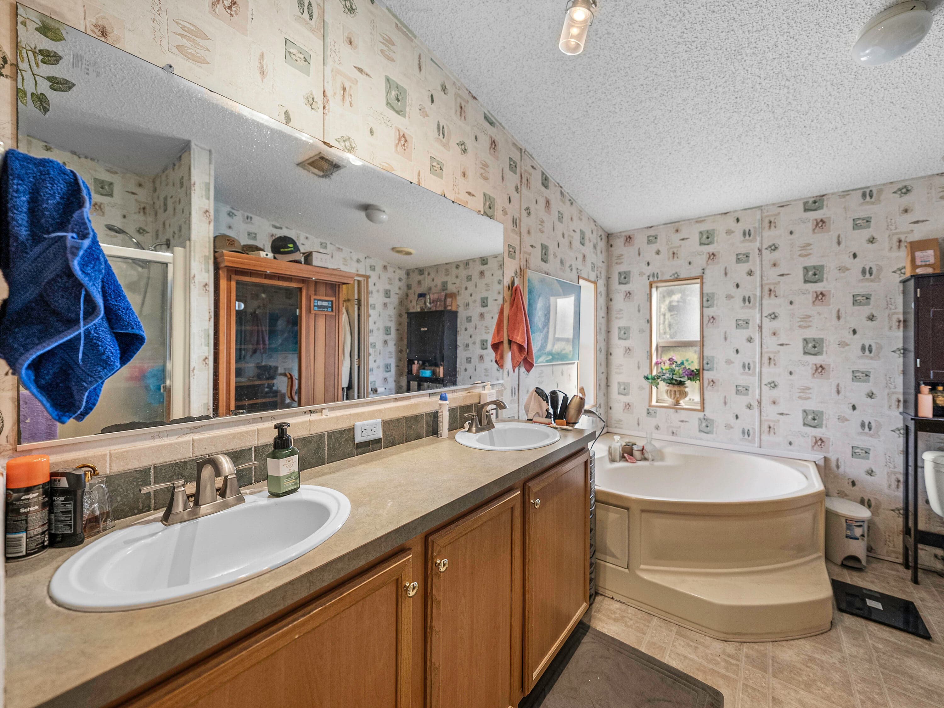 11404 Lithia Pinecrest Road, FL 33547 — photo 33 of 63