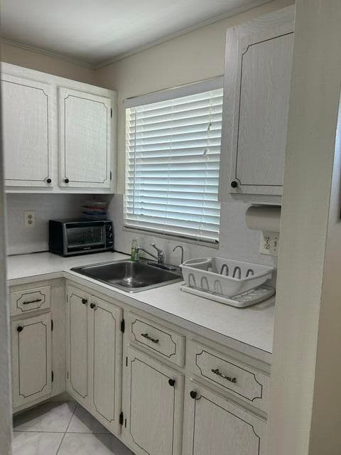 8020 Sunrise Lakes Drive N 111, Sunrise, FL 33322 — photo 14 of 23