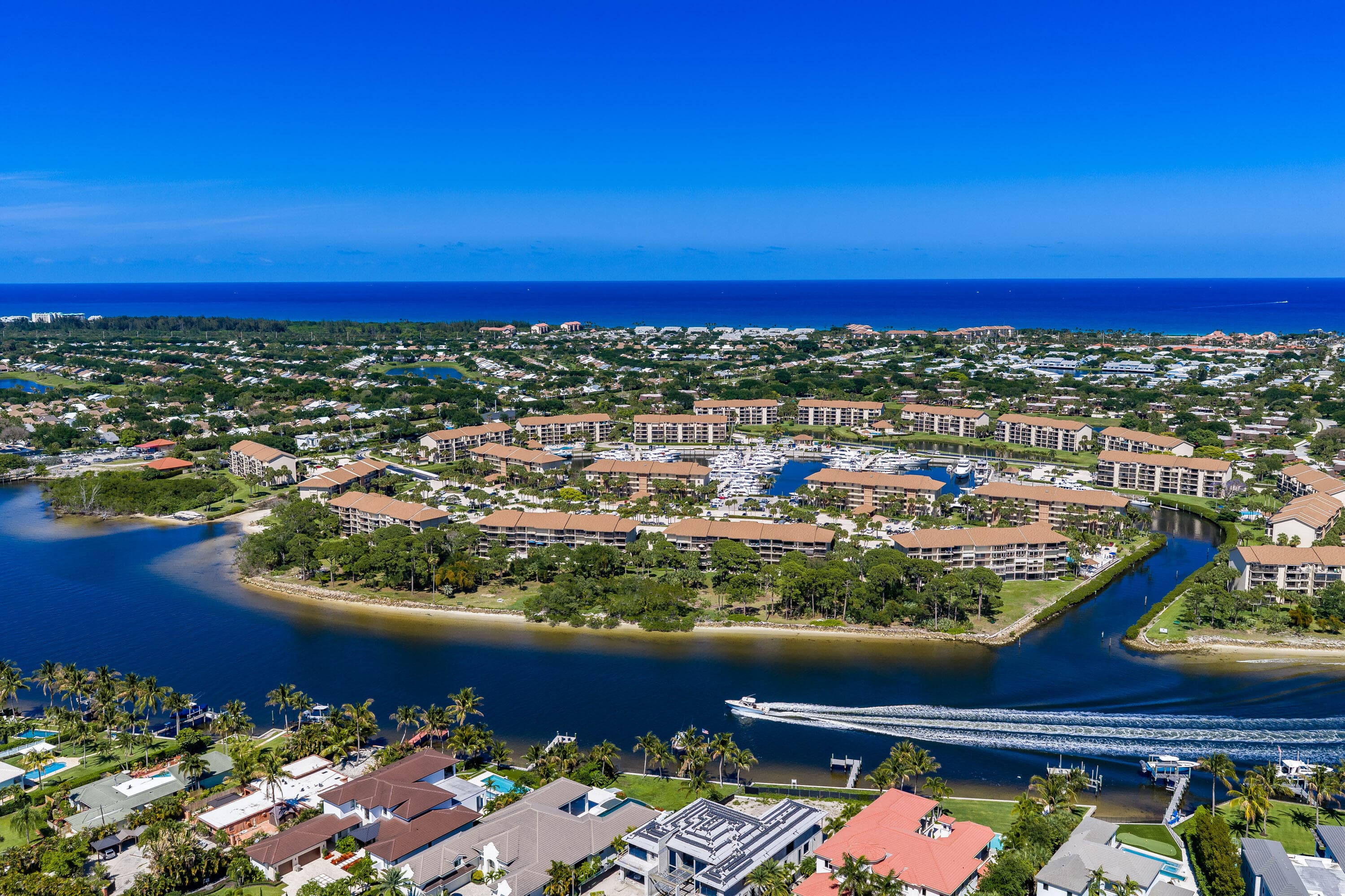 2501 Marina Isle Way 203, Jupiter, FL 33477 — photo 52 of 67