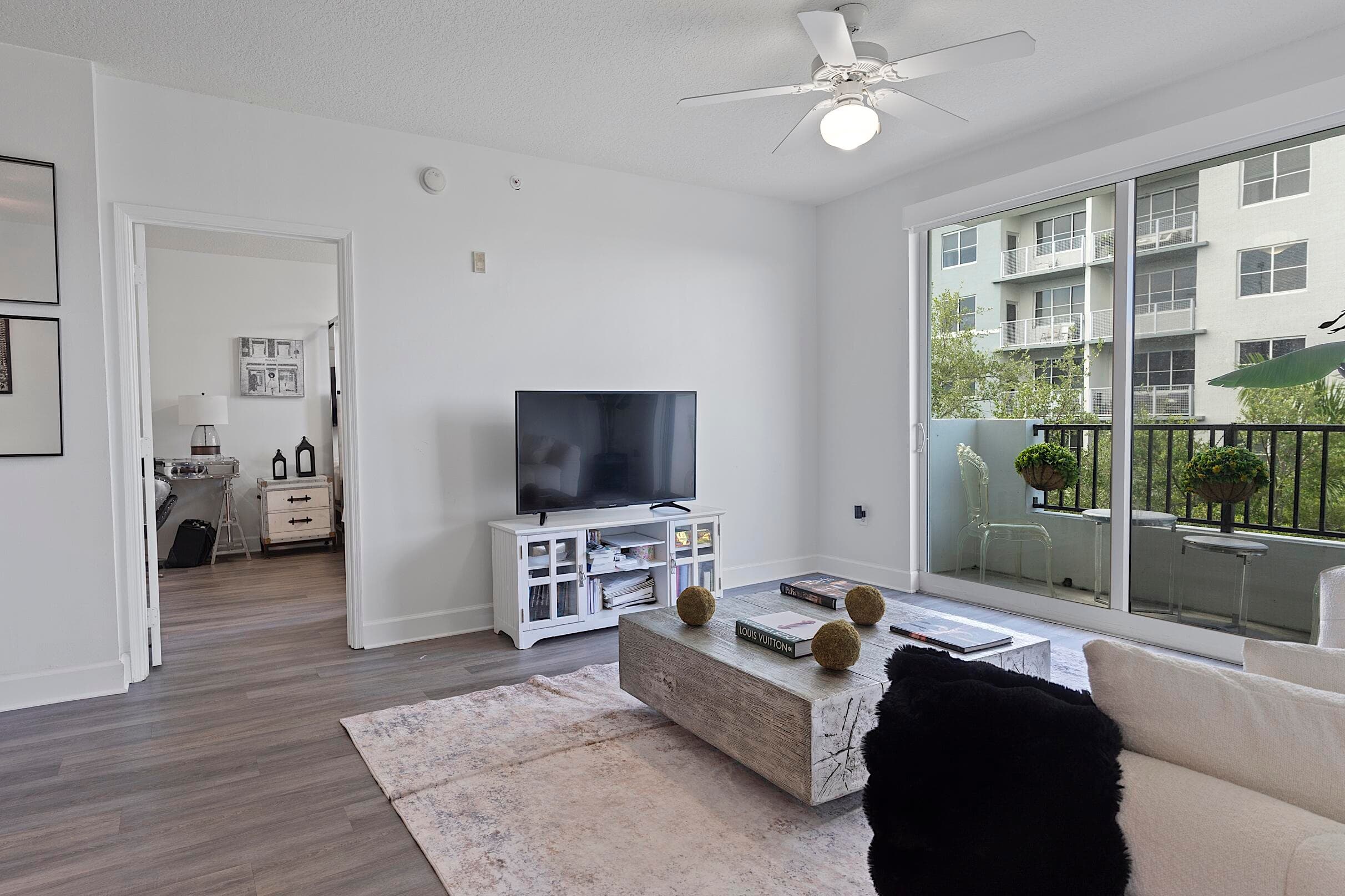 2401 NE 65th Street 502, Fort Lauderdale, FL 33308 — photo 36 of 54
