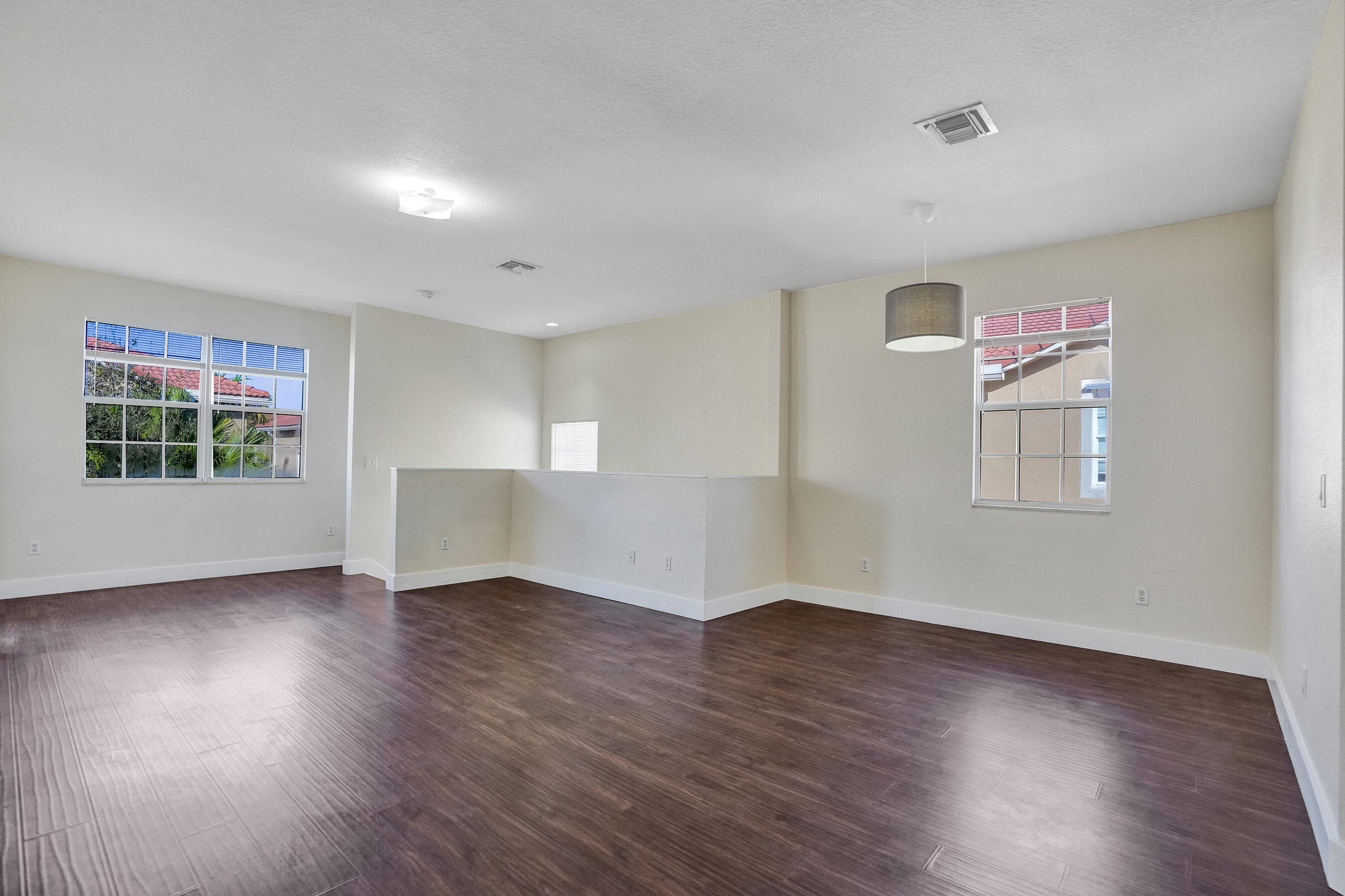 9075 Plymouth Place, Tamarac, FL 33321 — photo 4 of 37