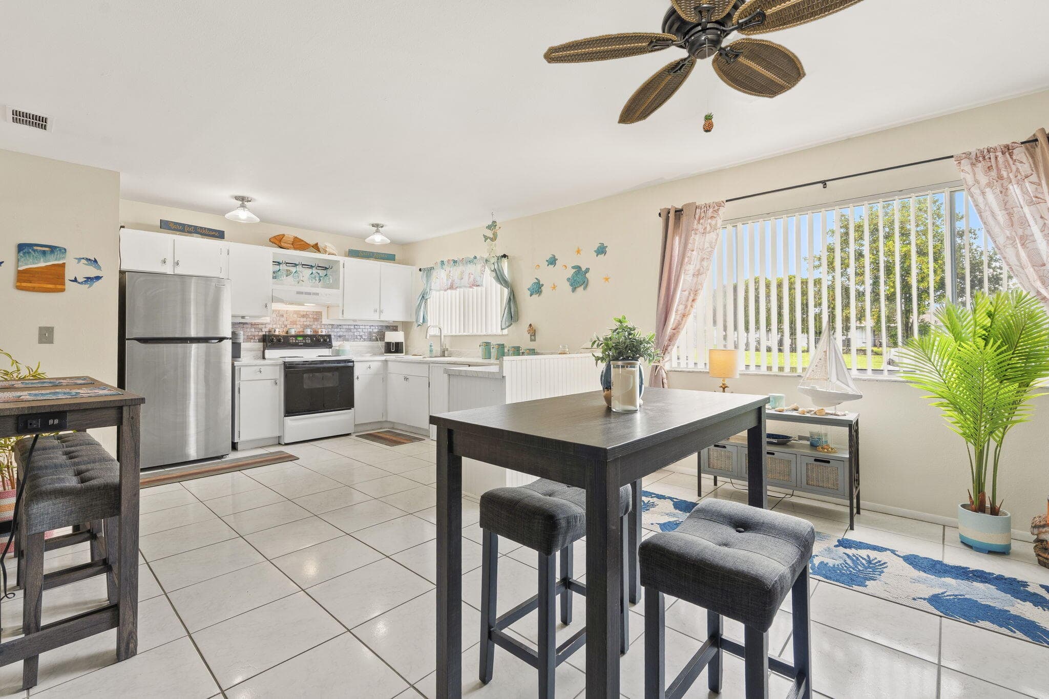 651 SW Old Briar Avenue, Port St. Lucie, FL 34953 — photo 10 of 33