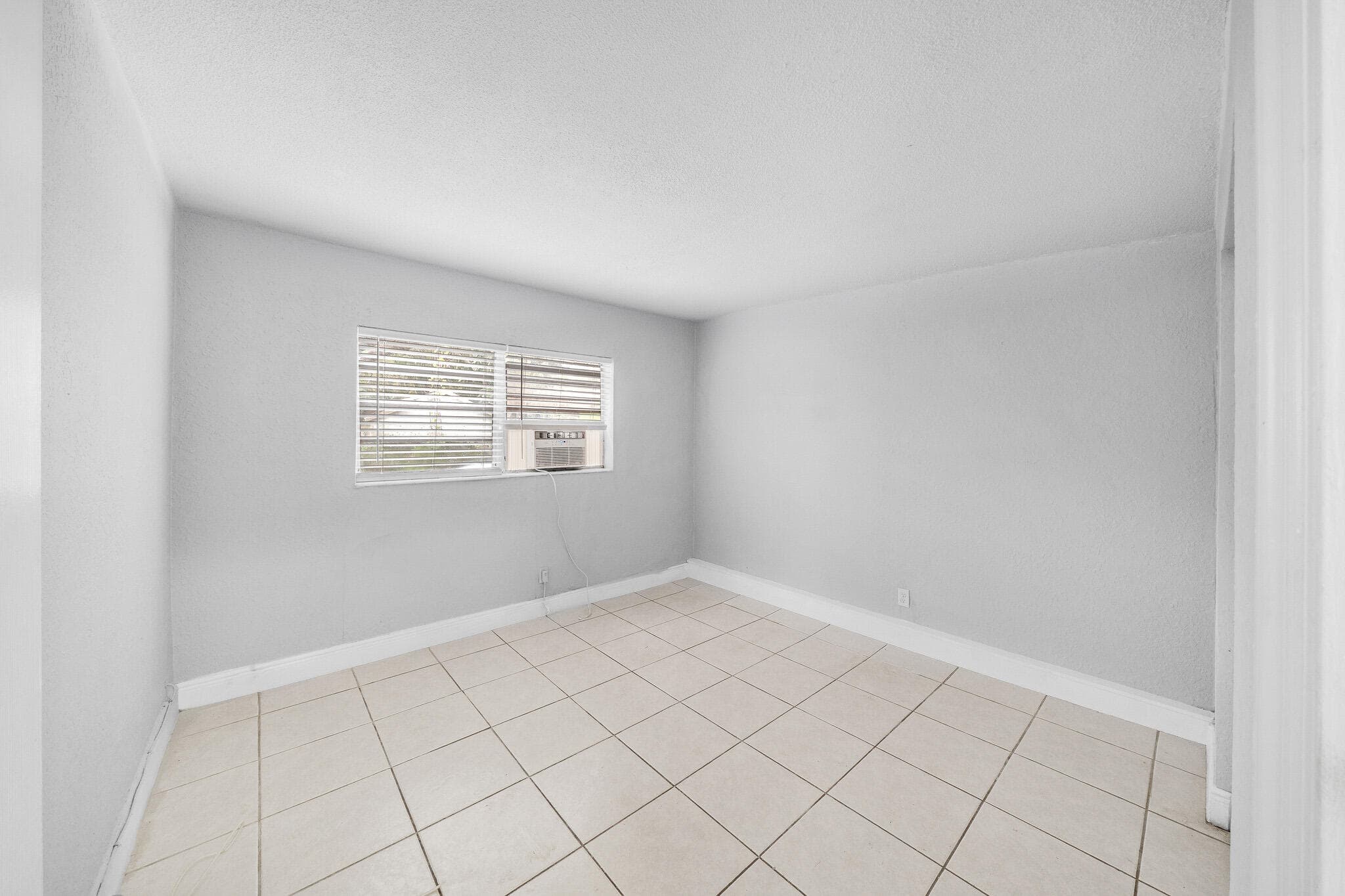 626 SW 14th Avenue 108, Fort Lauderdale, FL 33312 — photo 19 of 37
