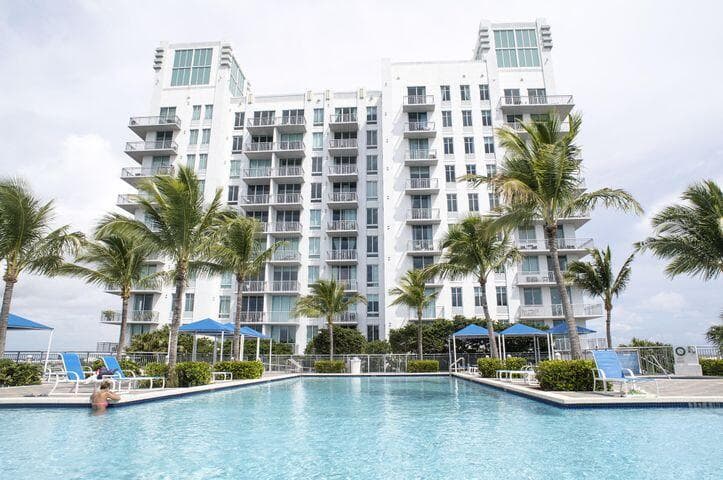 300 S Australian Avenue 1603, West Palm Beach, FL 33401 — photo 19 of 39