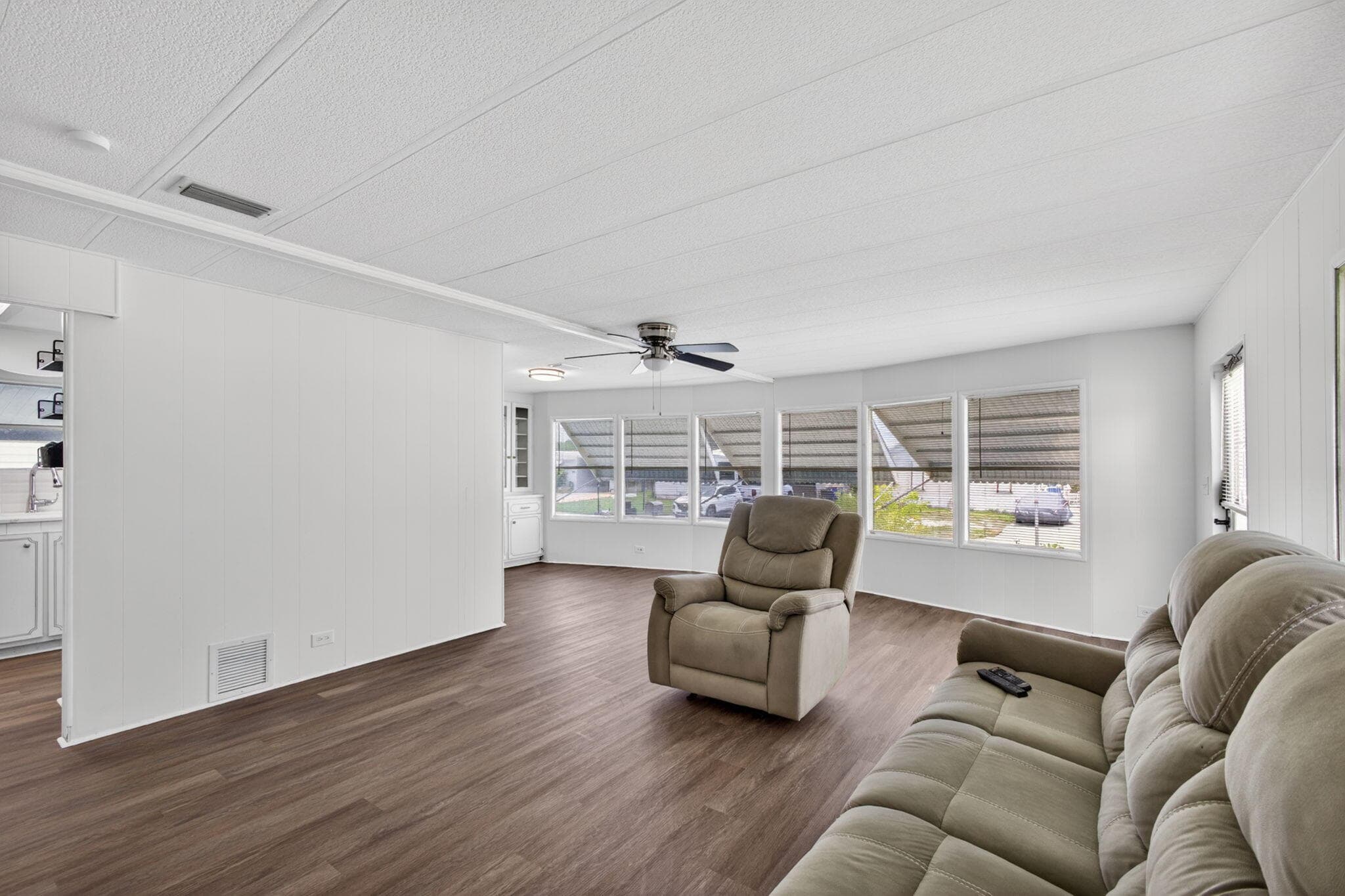 7102 SE Bluebird Circle, Hobe Sound, FL 33455 — photo 18 of 62