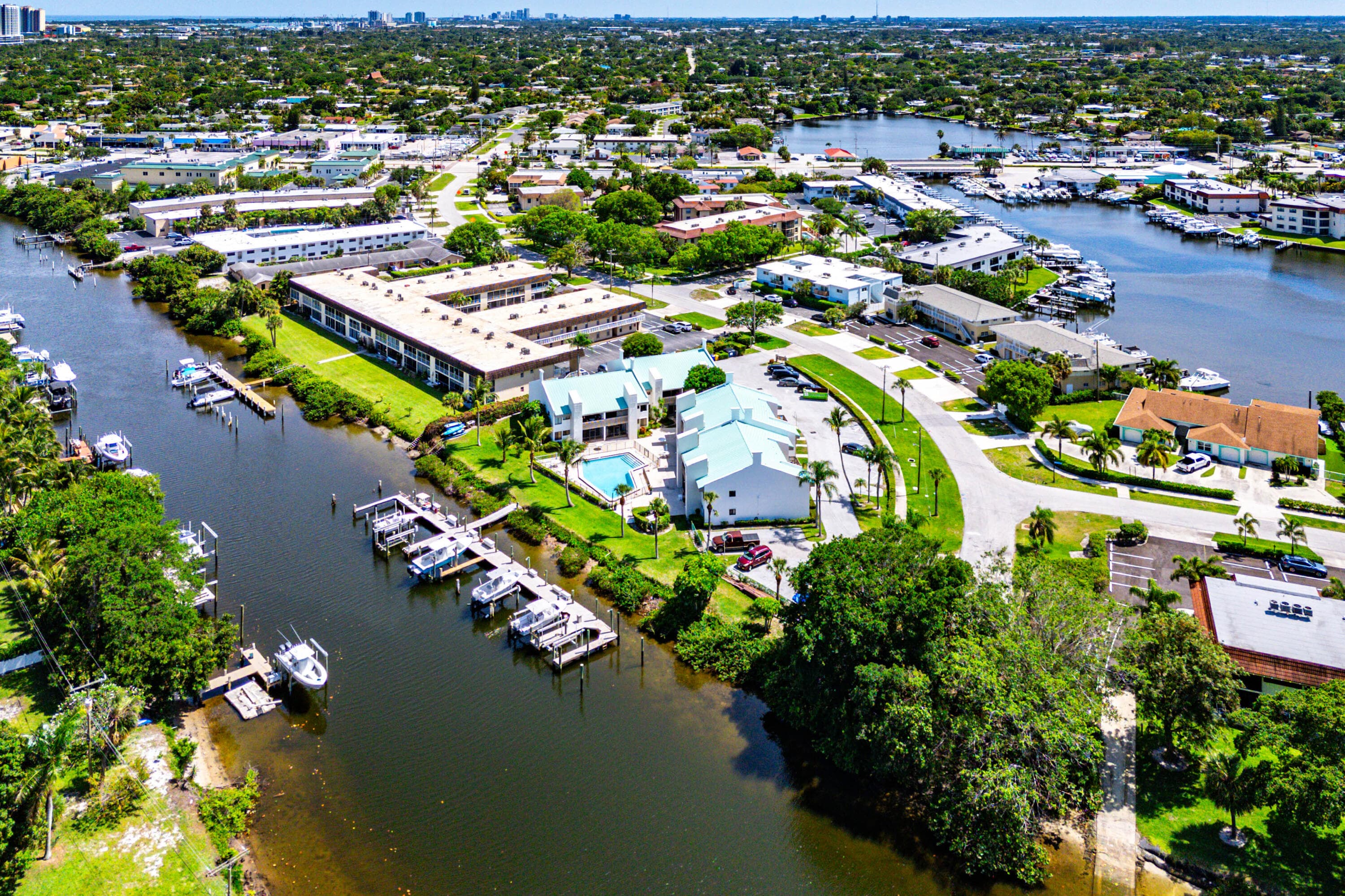 412 Southwind Drive B2, North Palm Beach, FL 33408 — photo 1 of 41