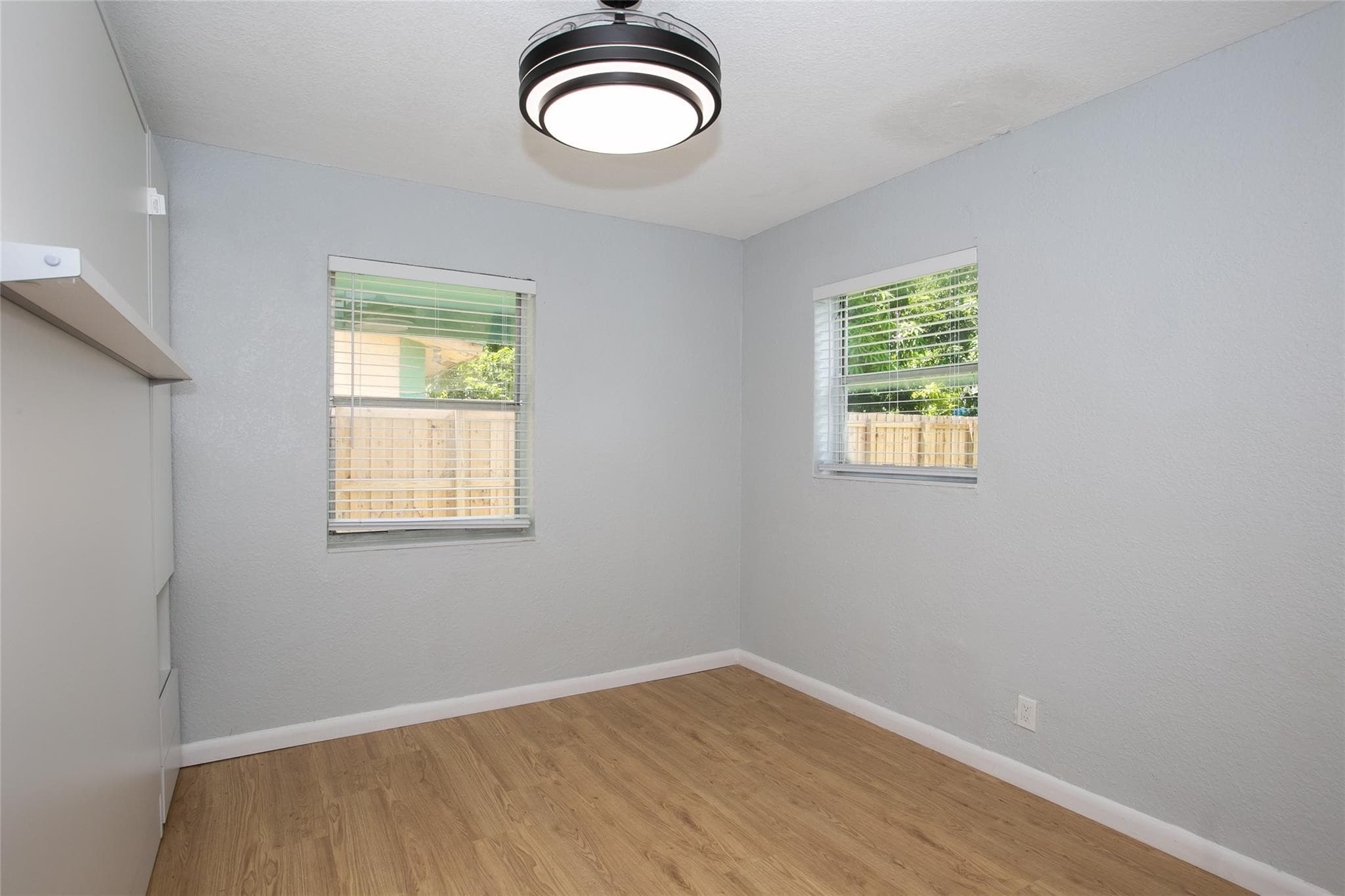 1135 NW 6th Avenue, Fort Lauderdale, FL 33311 — photo 8 of 11