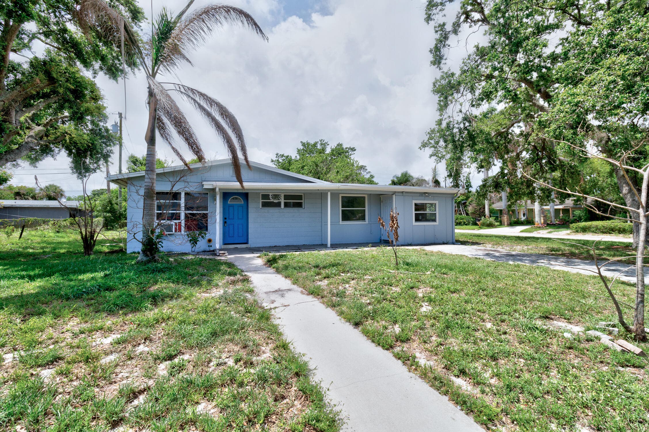 775 SW 4th Pl Place SW, Vero Beach, FL 32962 — photo 3 of 29