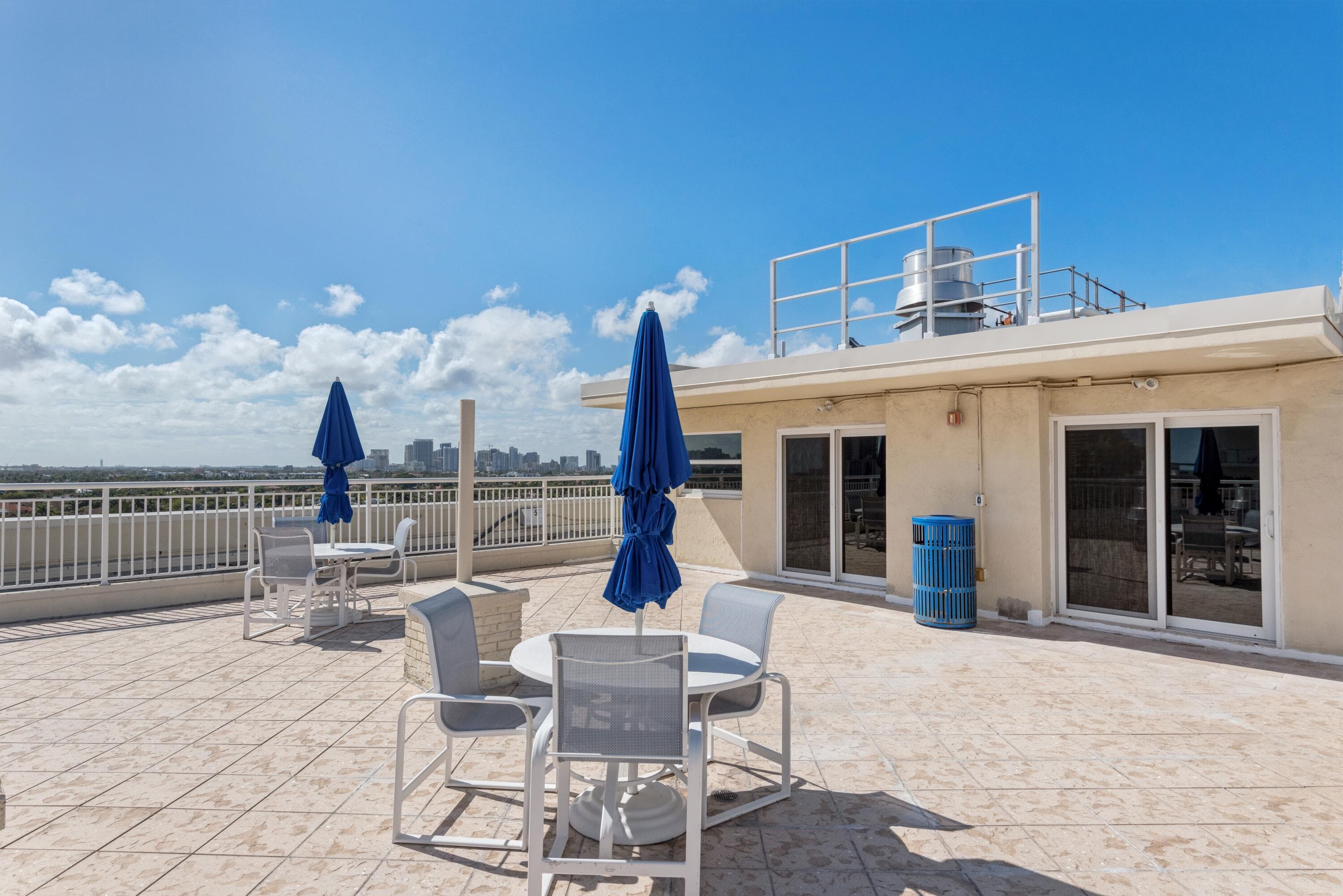 511 Bayshore Drive 206, Fort Lauderdale, FL 33304 — photo 17 of 23