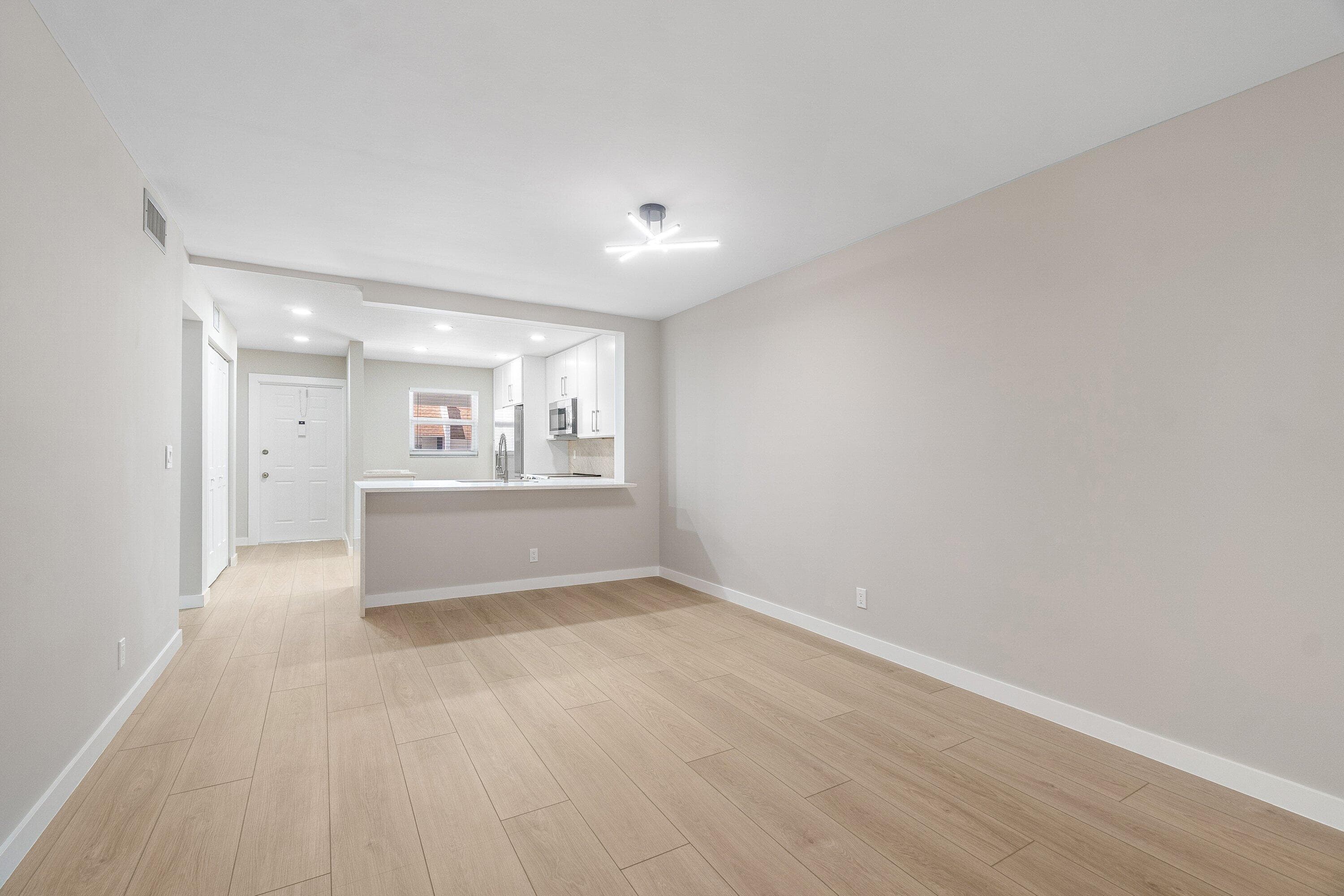 2905 SW 22nd Avenue 2020, Delray Beach, FL 33445 — photo 8 of 40