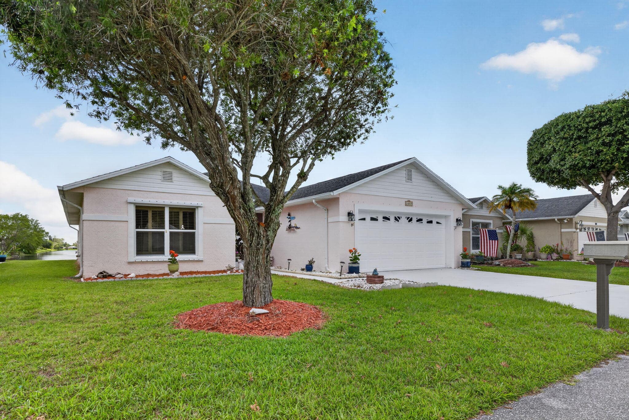 14019 Aguila Avenue, Fort Pierce, FL 34951 — photo 2 of 40
