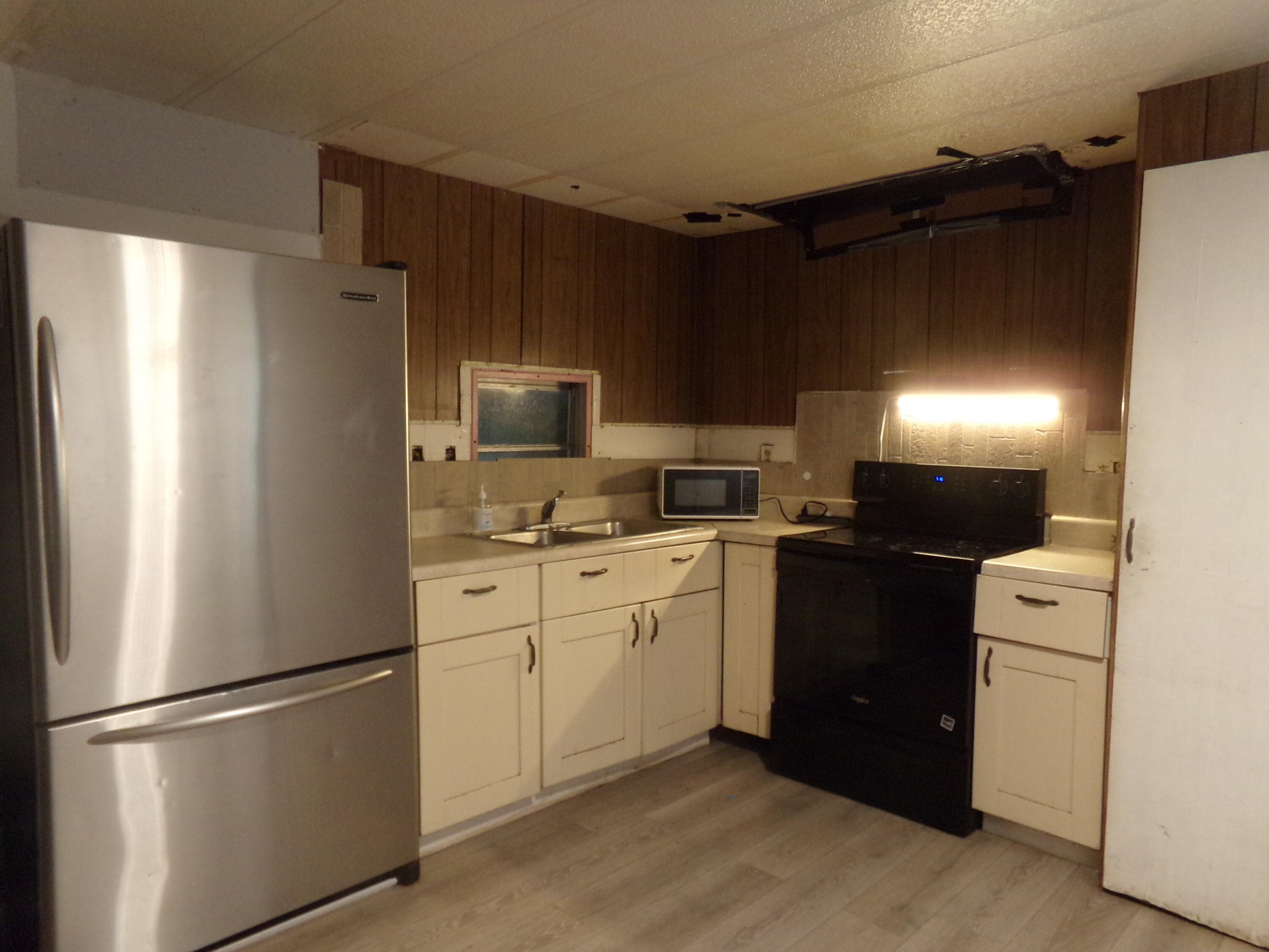 2204 NW 23rd Avenue, Boynton Beach, FL 33436 — photo 4 of 25