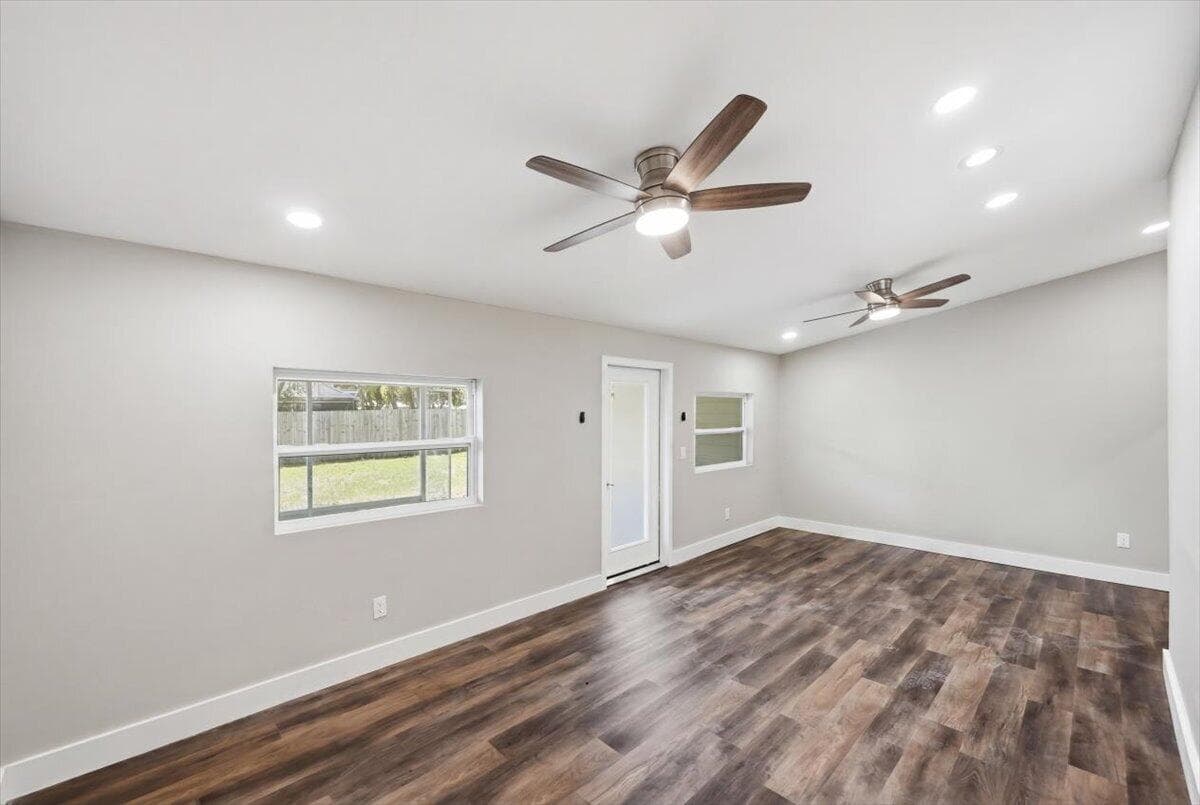 271 NE Naylor St Street, Palm Bay, FL 32907 — photo 17 of 45