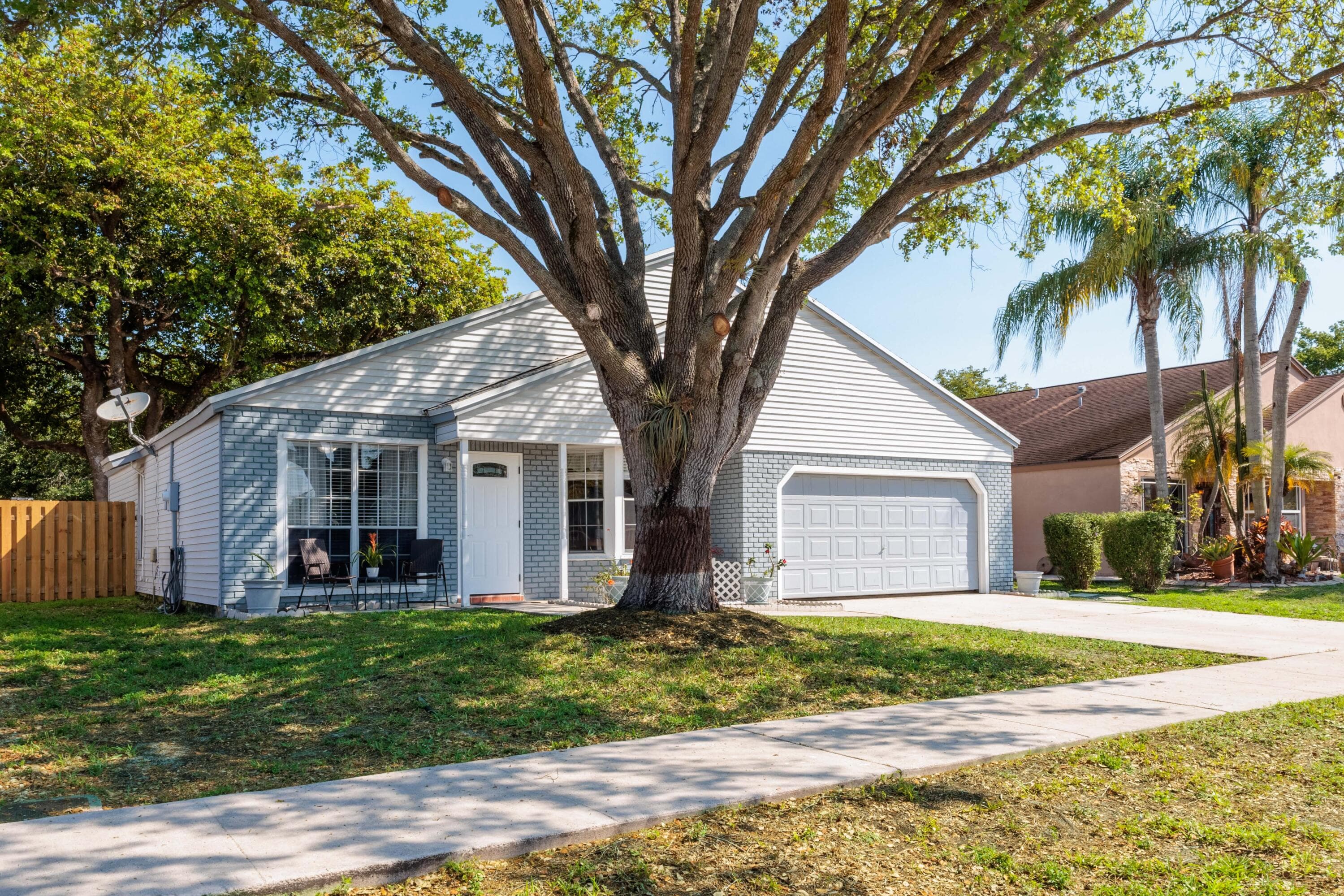 13401 SW 9th Place, Davie, FL 33325 — photo